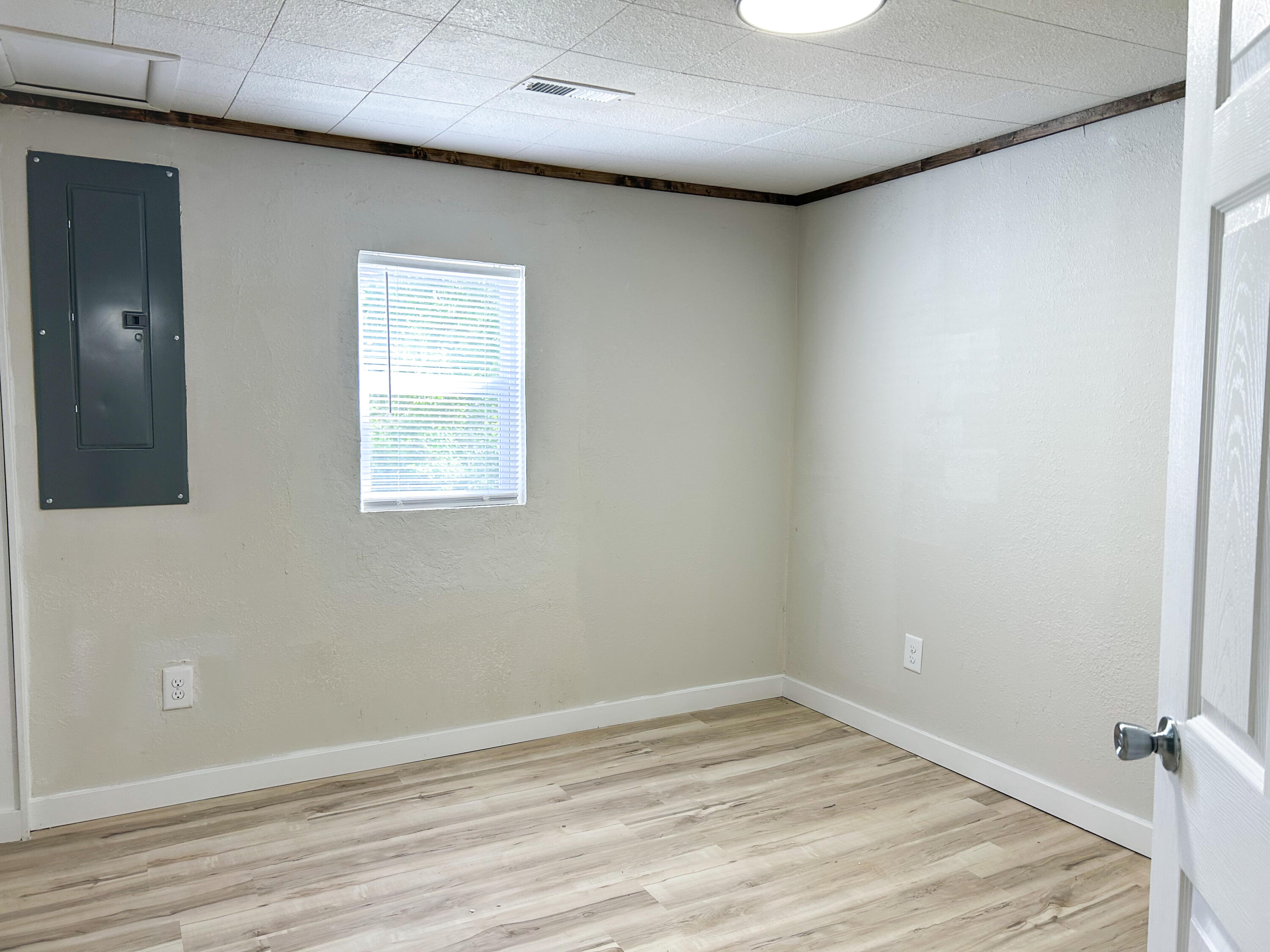 3240 West Page Street Property Photo 14