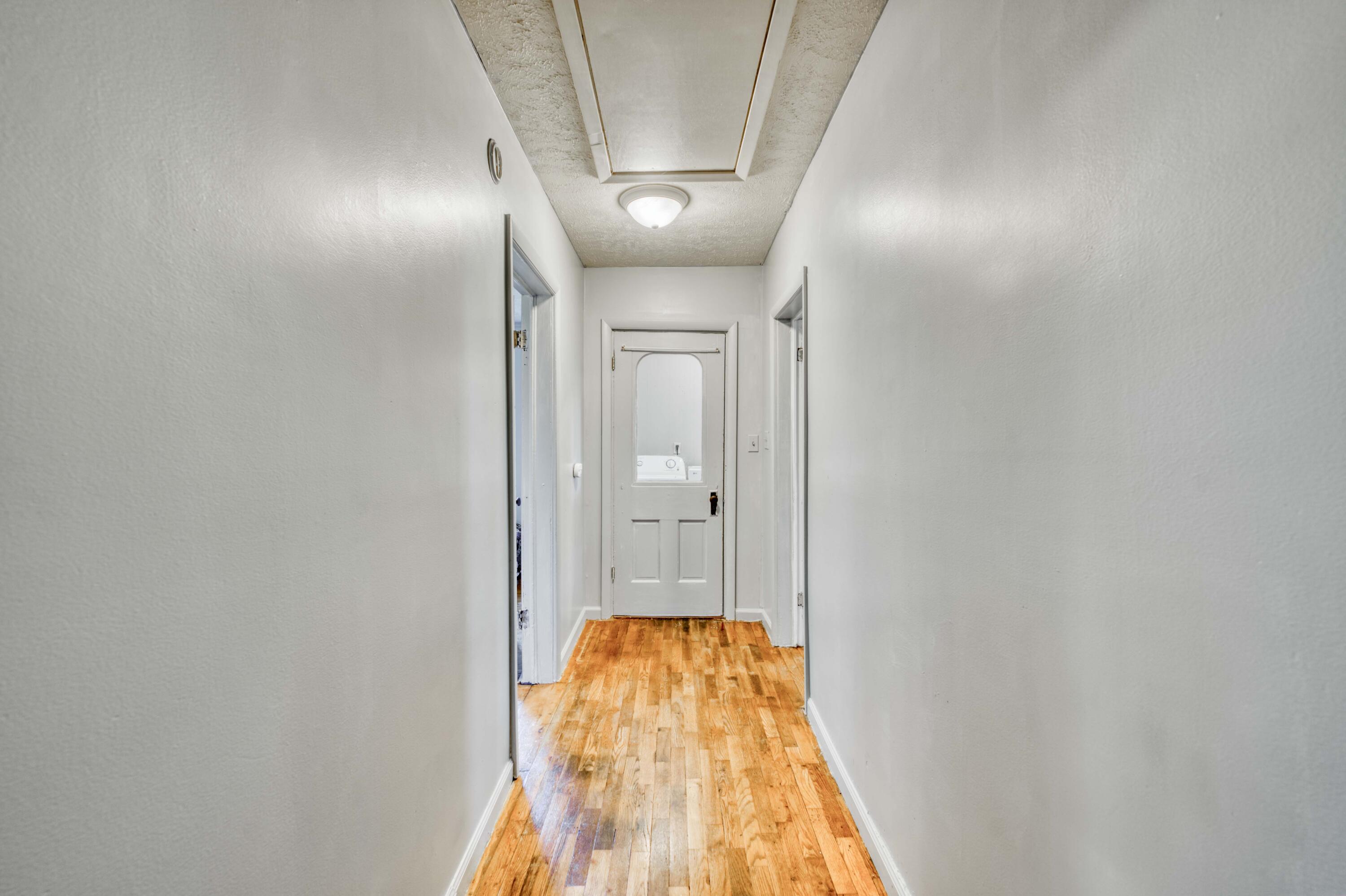 601 South 11th Avenue Property Photo 21