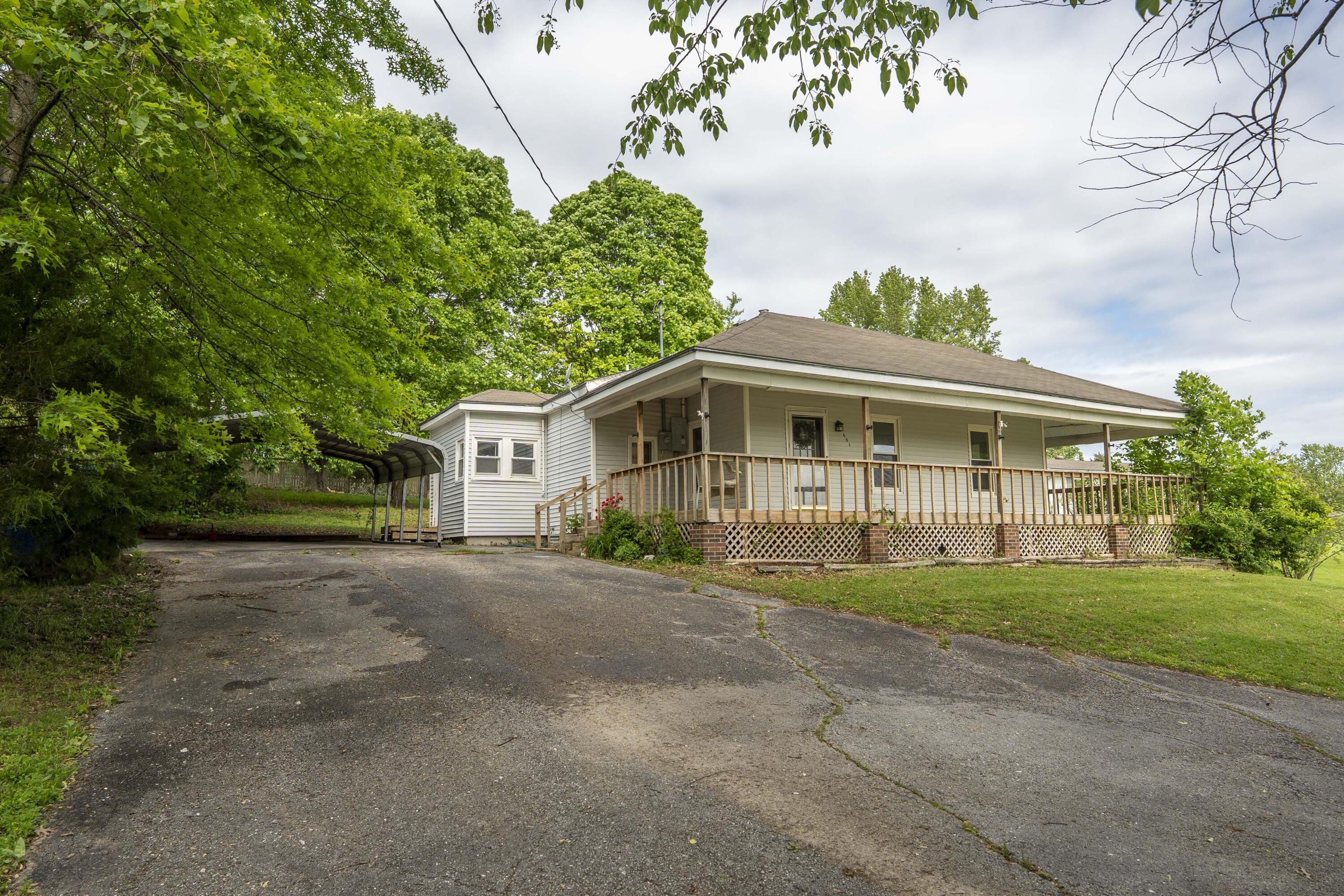 601 South 11th Avenue Property Photo 32