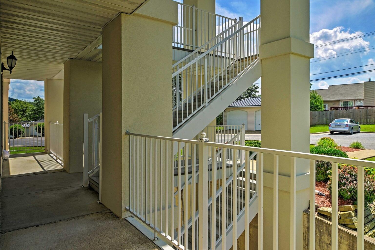 155 Meadow Brook Lane Property Photo 23
