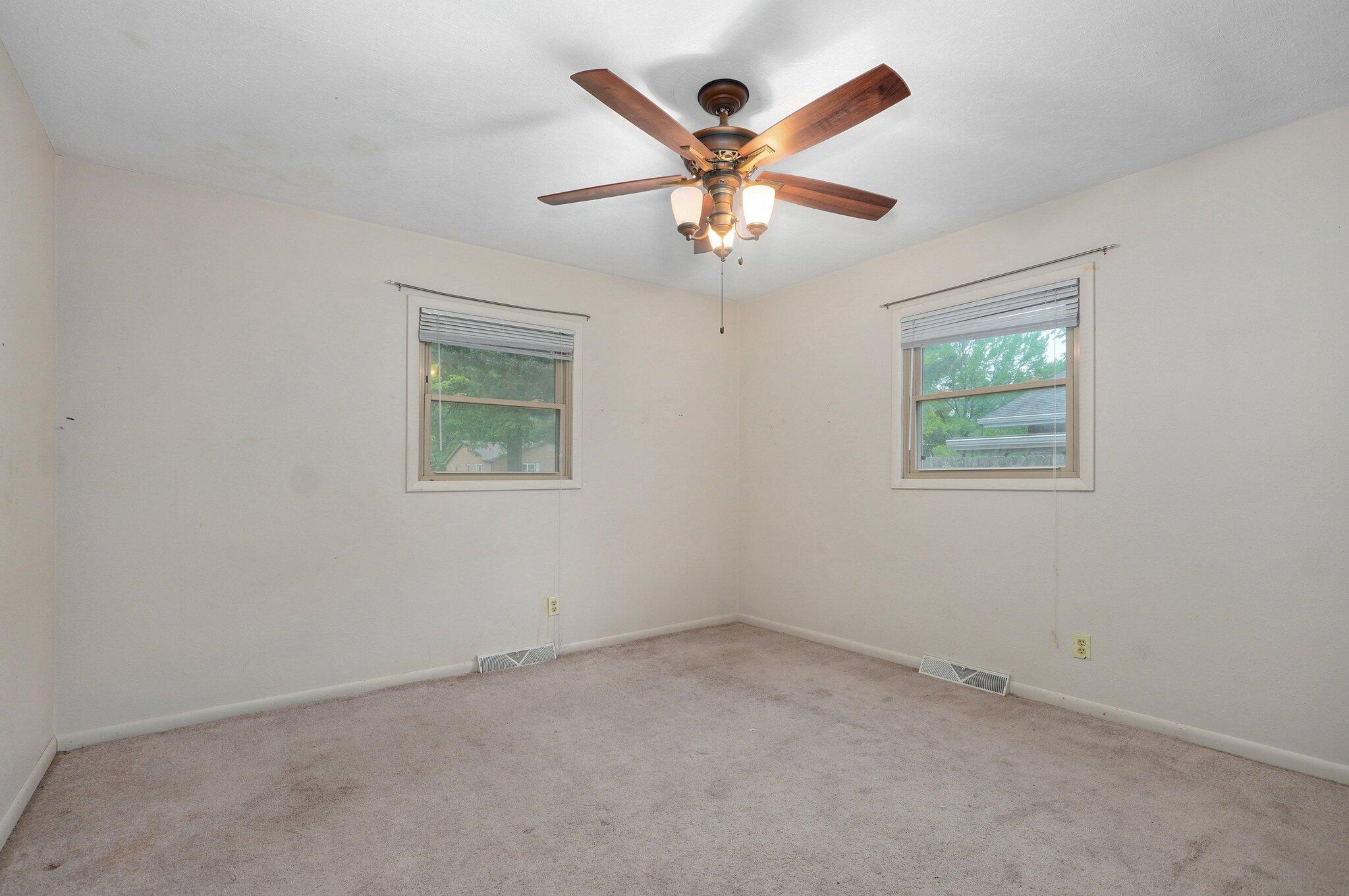 3953 South Broadway Avenue Property Photo 19