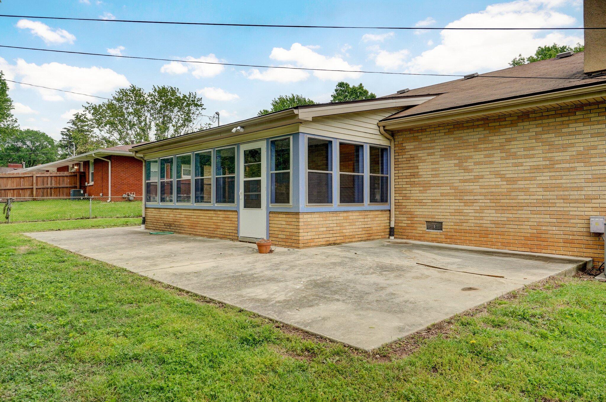 3953 South Broadway Avenue Property Photo 28