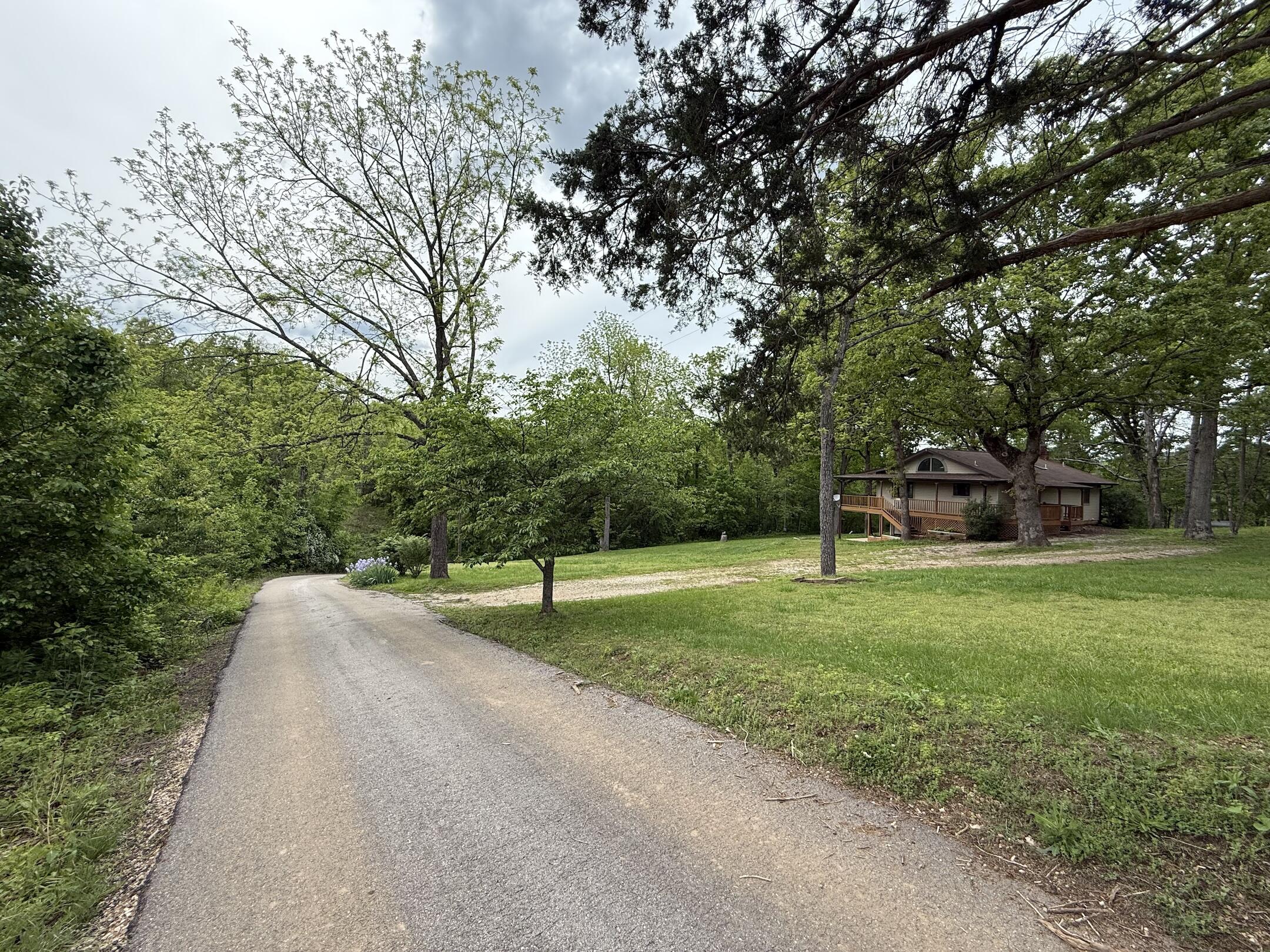 16709 Honeysuckle Hill Road Property Photo 29