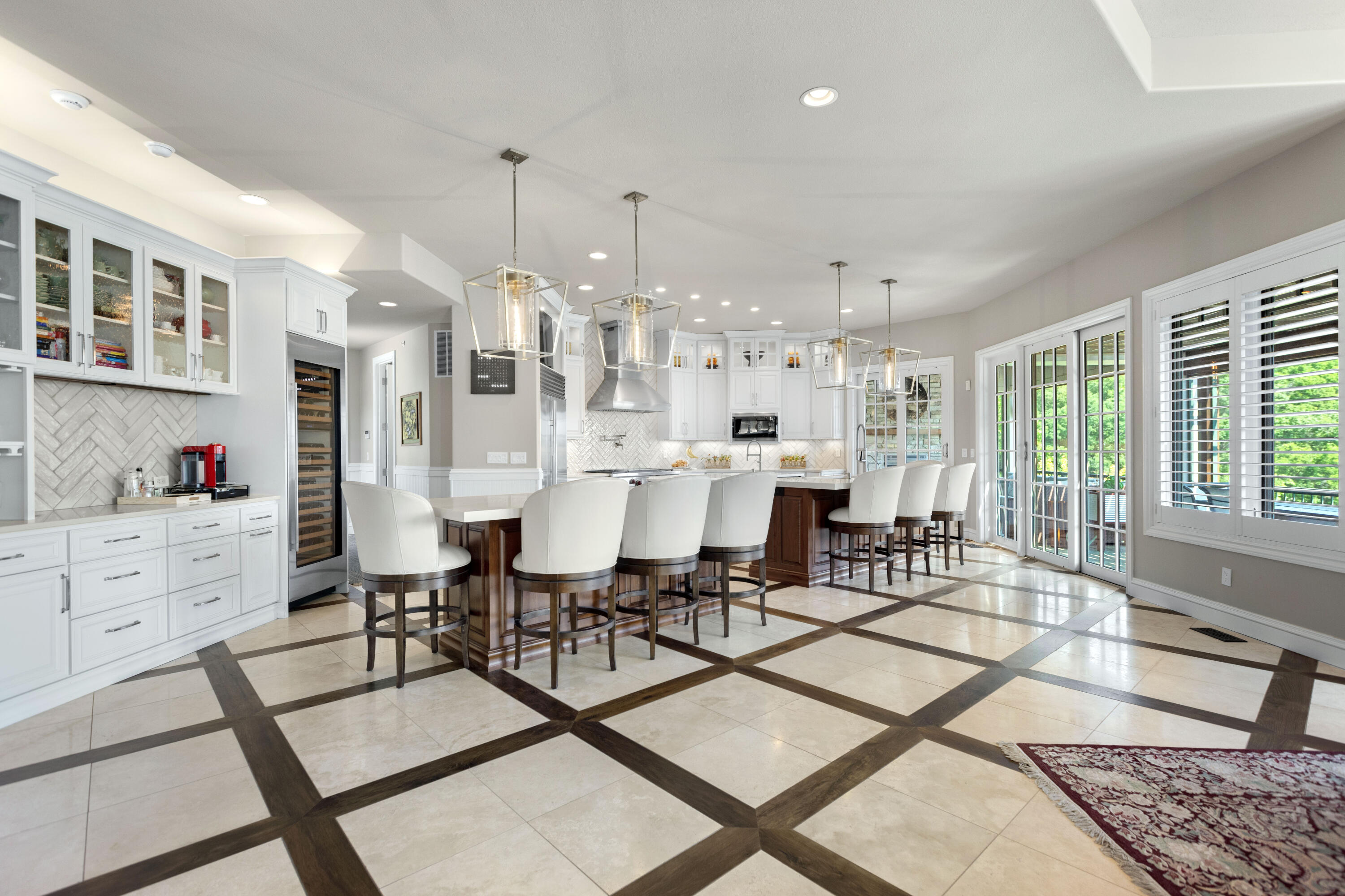 1208 Brookhaven Lane Property Photo 4