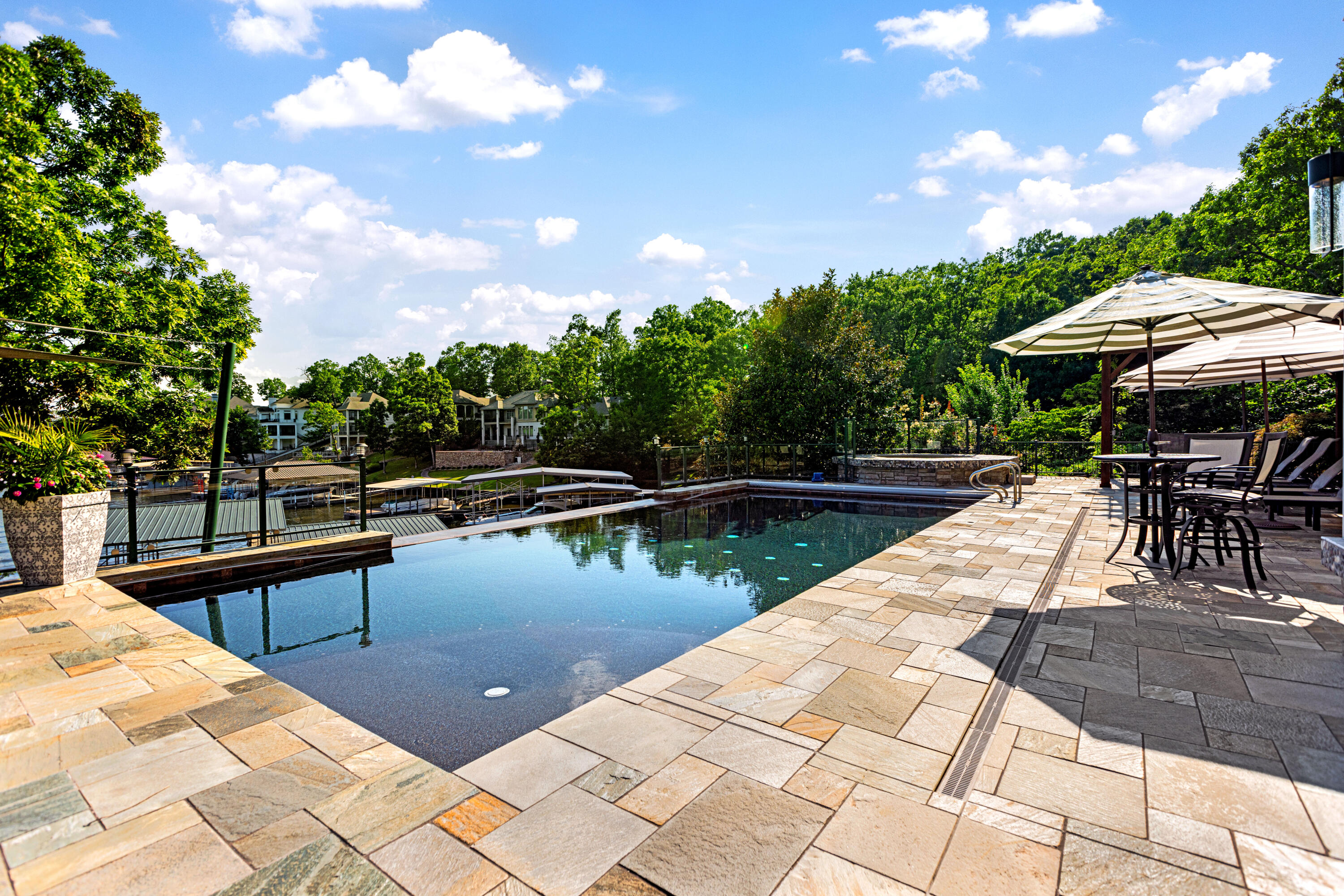 1208 Brookhaven Lane Property Photo 54