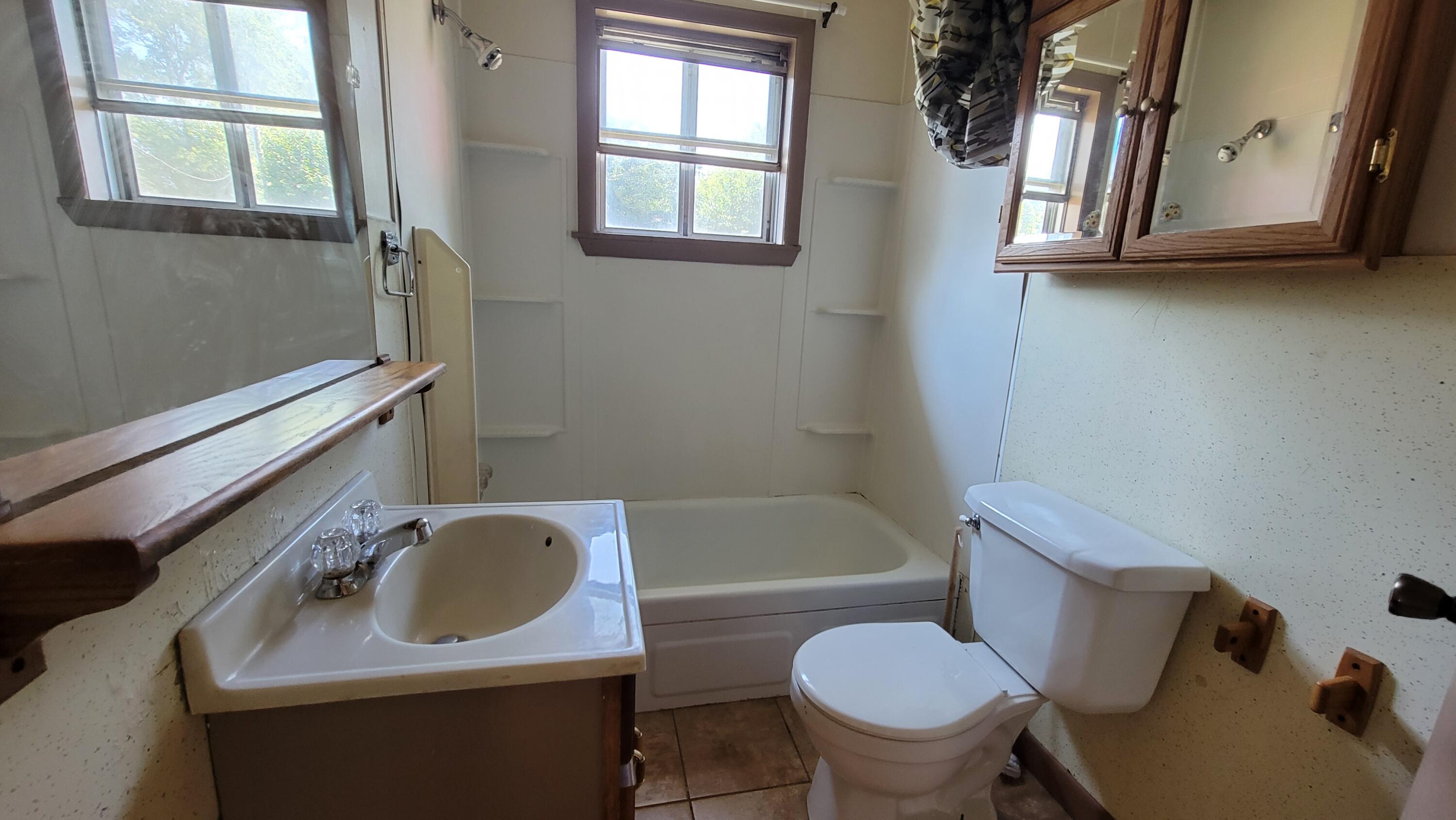 624 Joe Jones Boulevard Property Photo 7