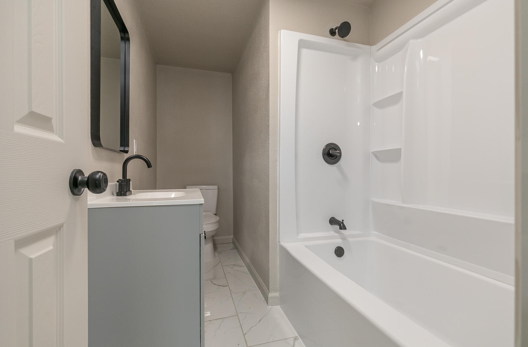 507 East County Road Property Photo 16
