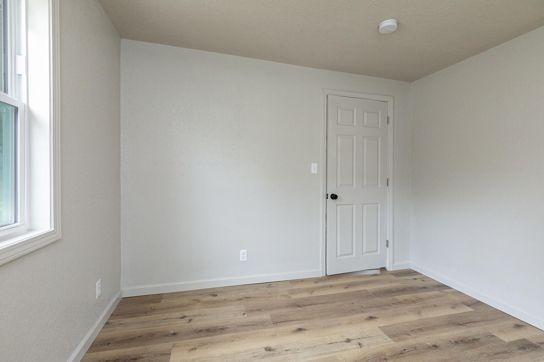 507 East County Road Property Photo 20