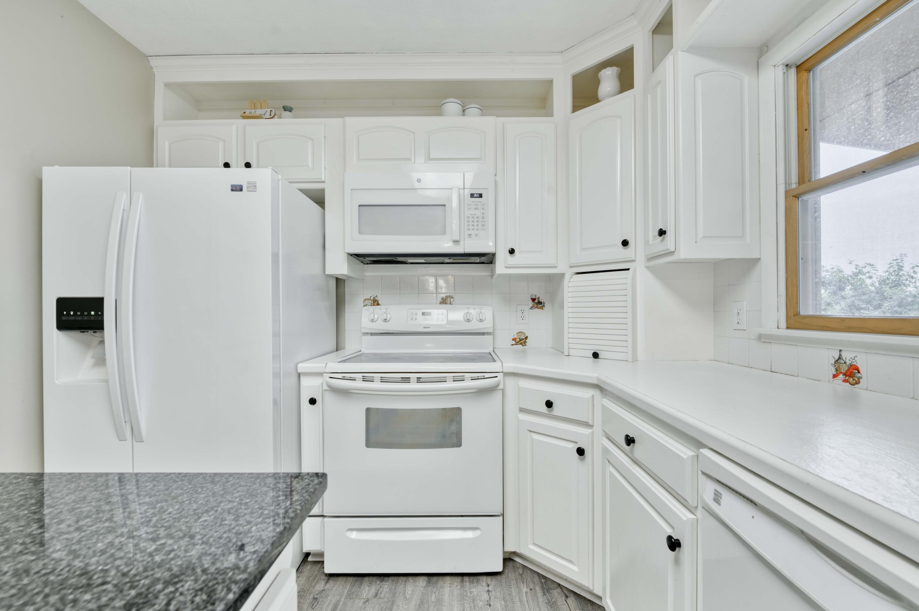 3892 Joe Bald Road Property Photo 11