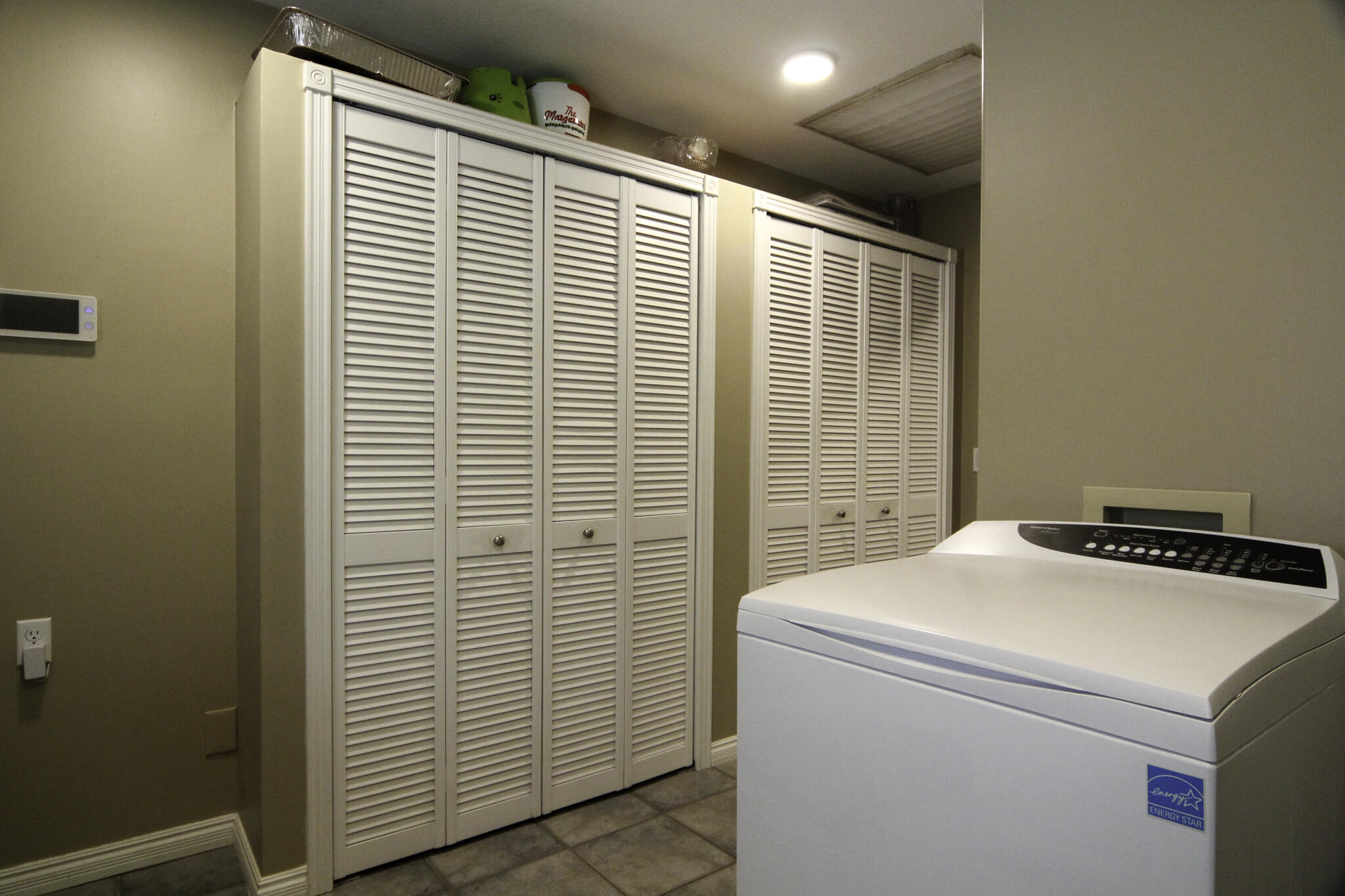 2591 South Marlborough Avenue Property Photo 25