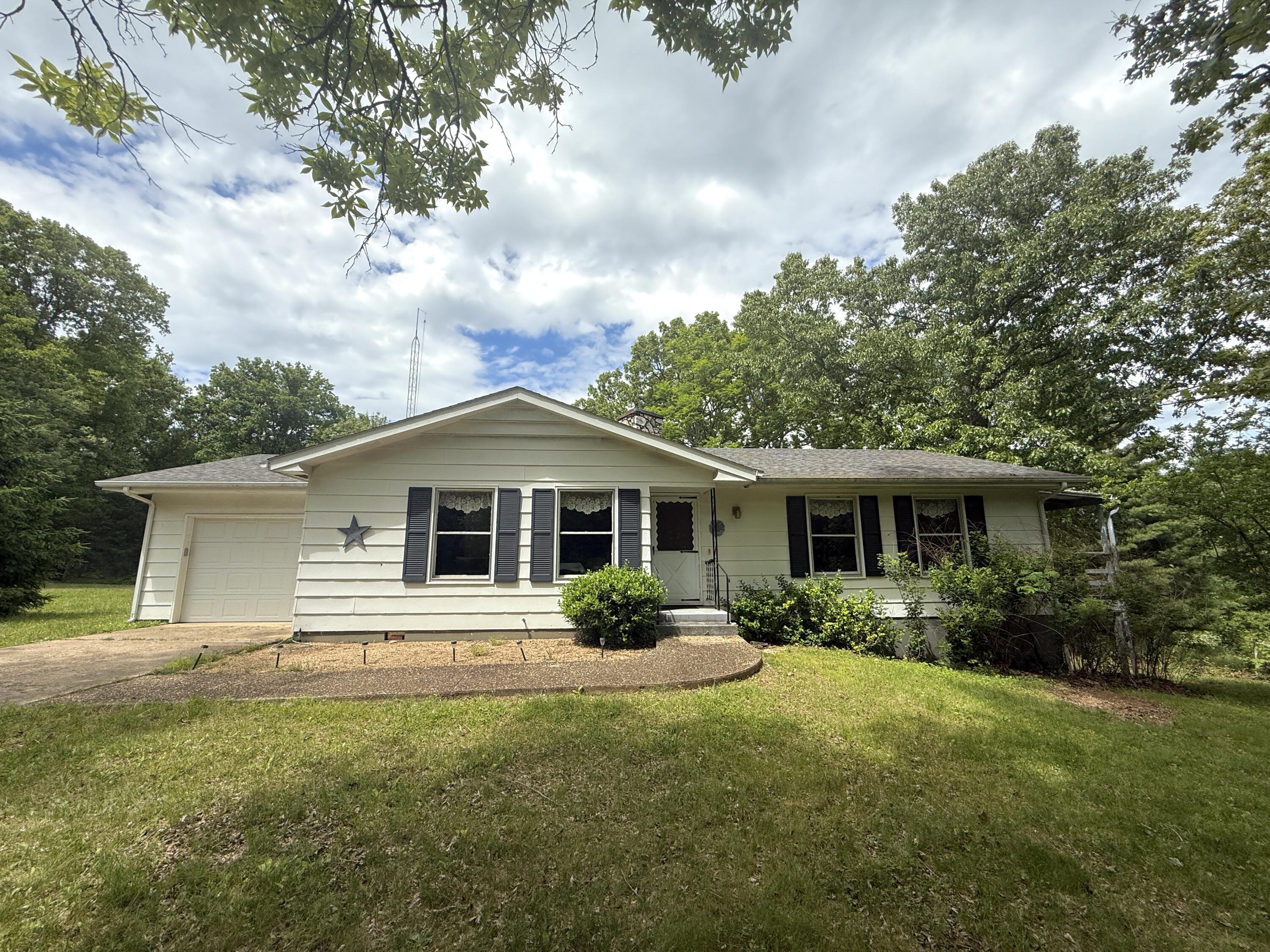 2777 State Highway 14 Property Photo