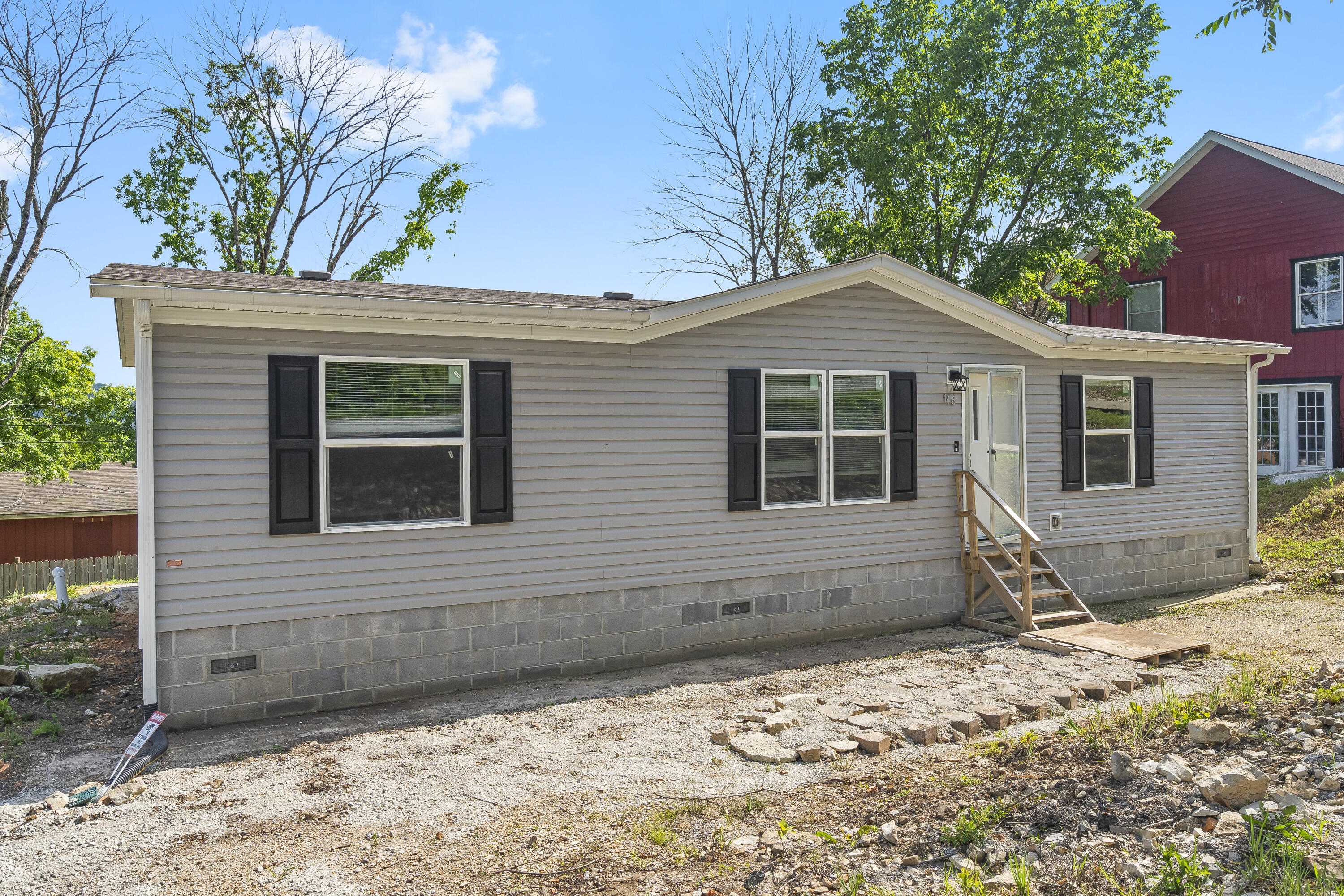 145 Grand Avenue Property Photo 20