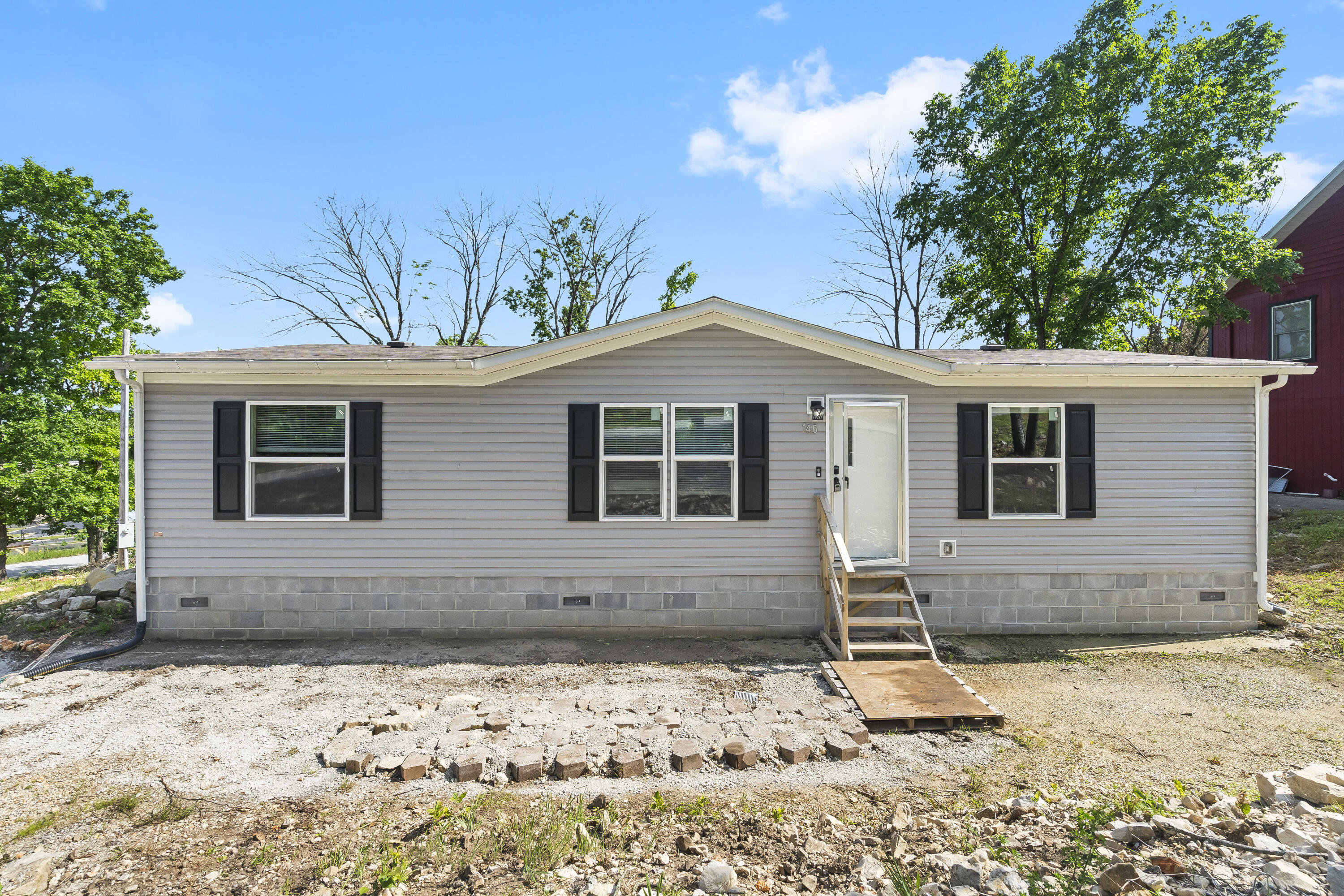 145 Grand Avenue Property Photo 21