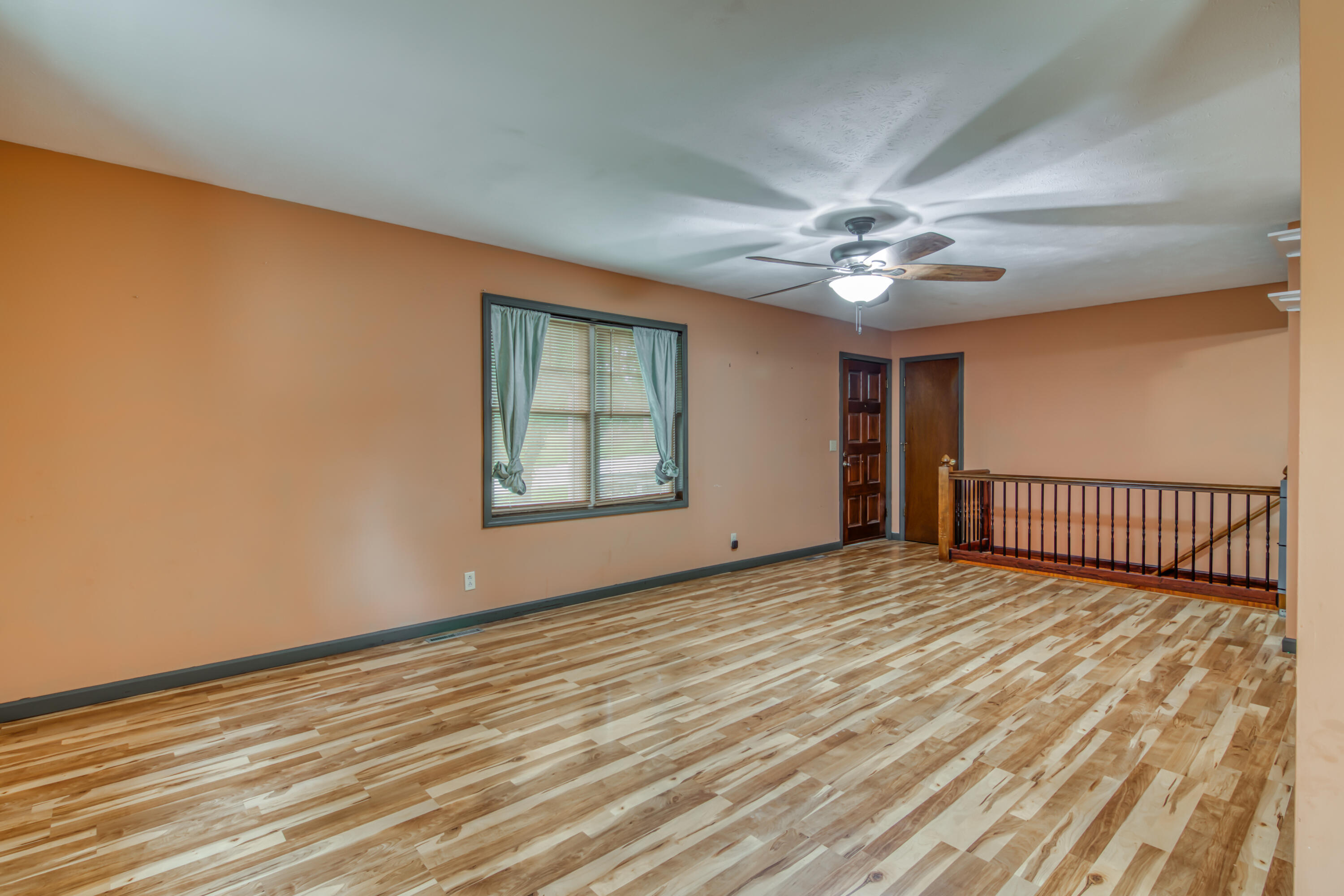 713 Taneycomo Road Property Photo 6