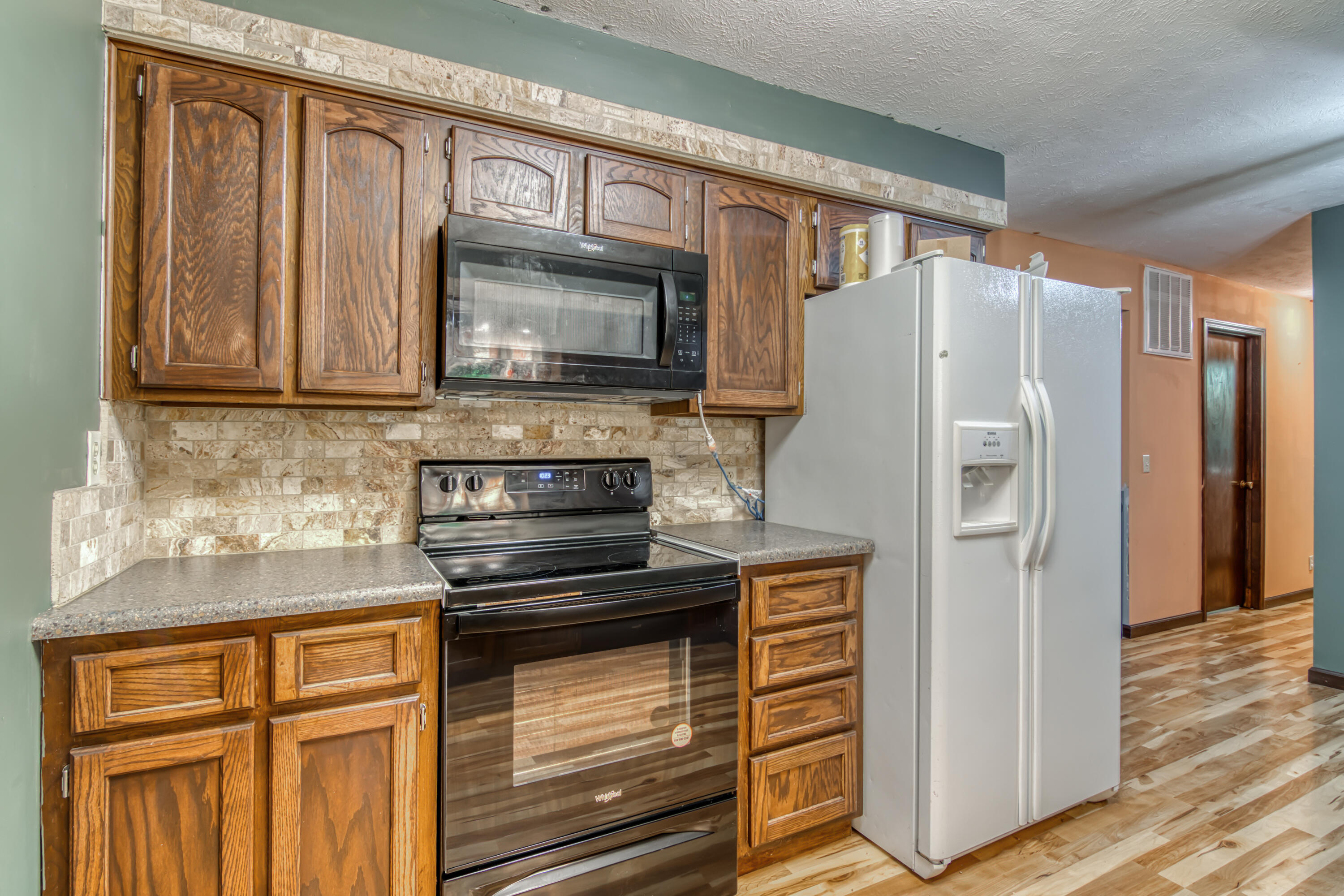 713 Taneycomo Road Property Photo 11