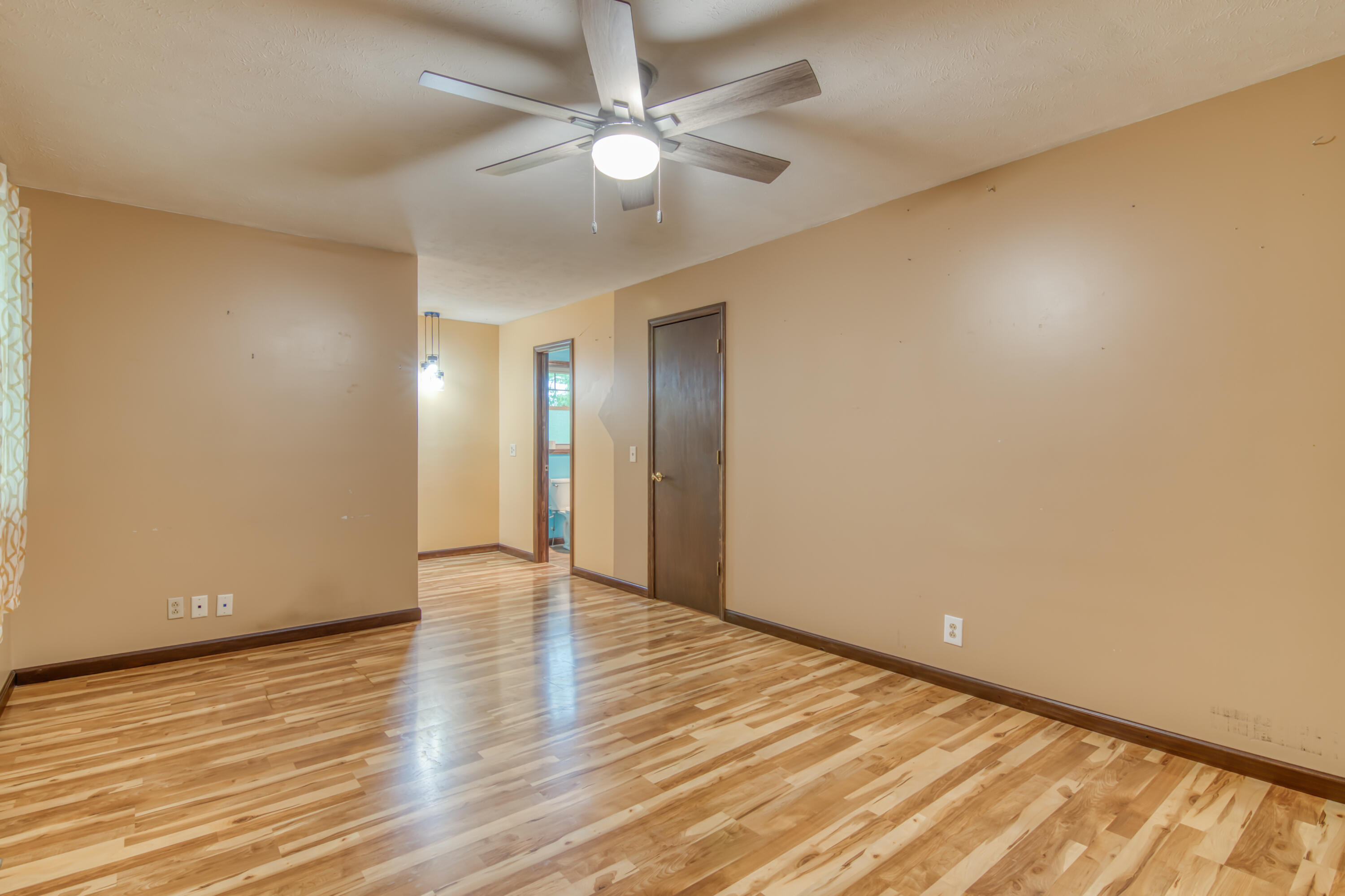 713 Taneycomo Road Property Photo 19