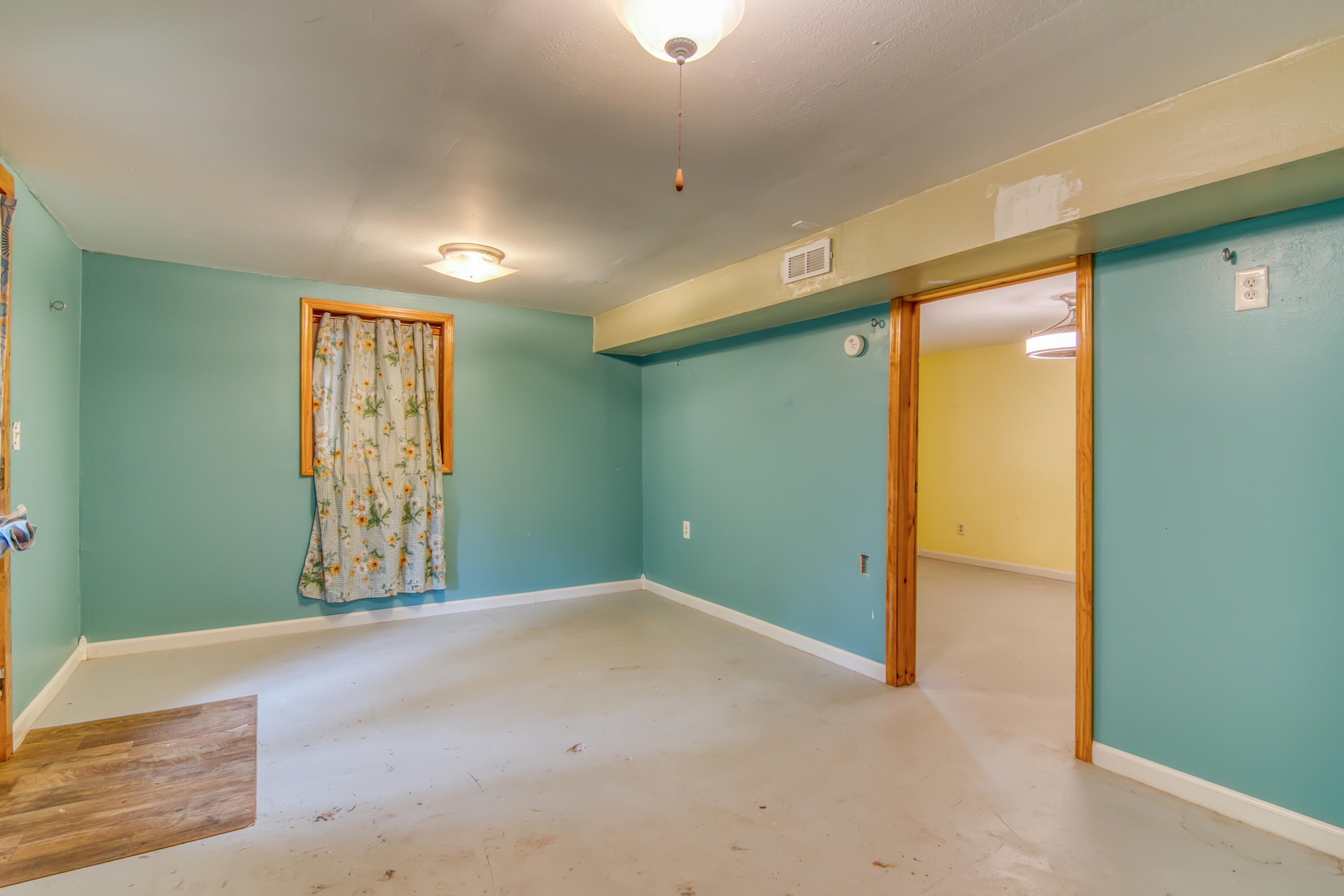 713 Taneycomo Road Property Photo 26