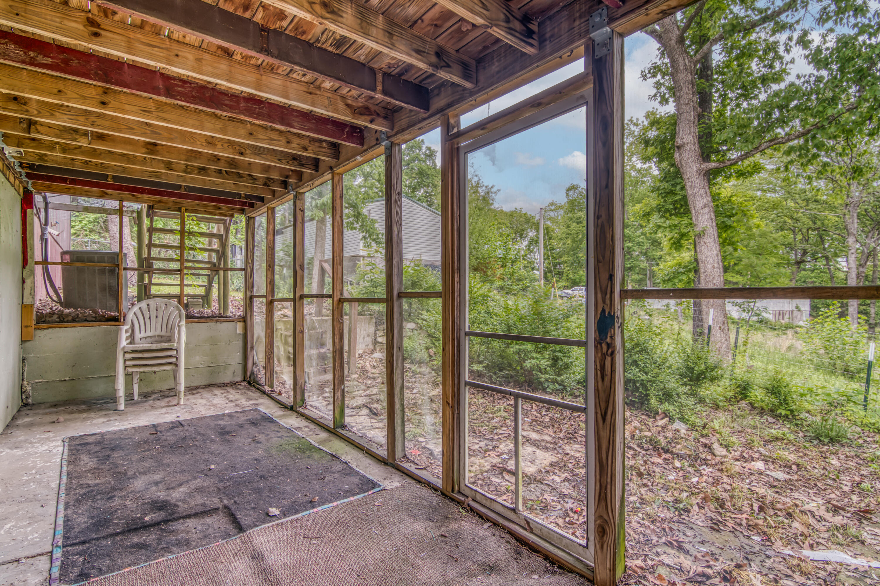 713 Taneycomo Road Property Photo 29