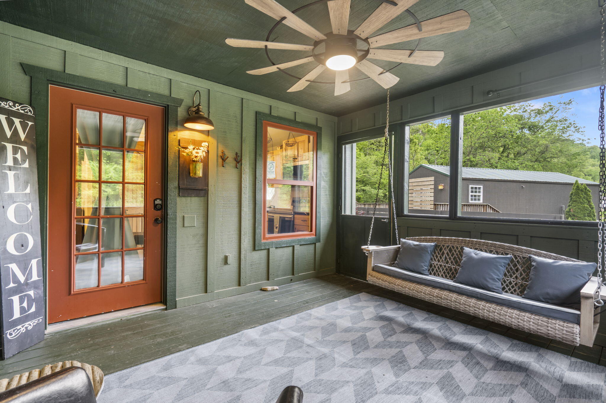 1226 Peace In Valley Road Property Photo 2