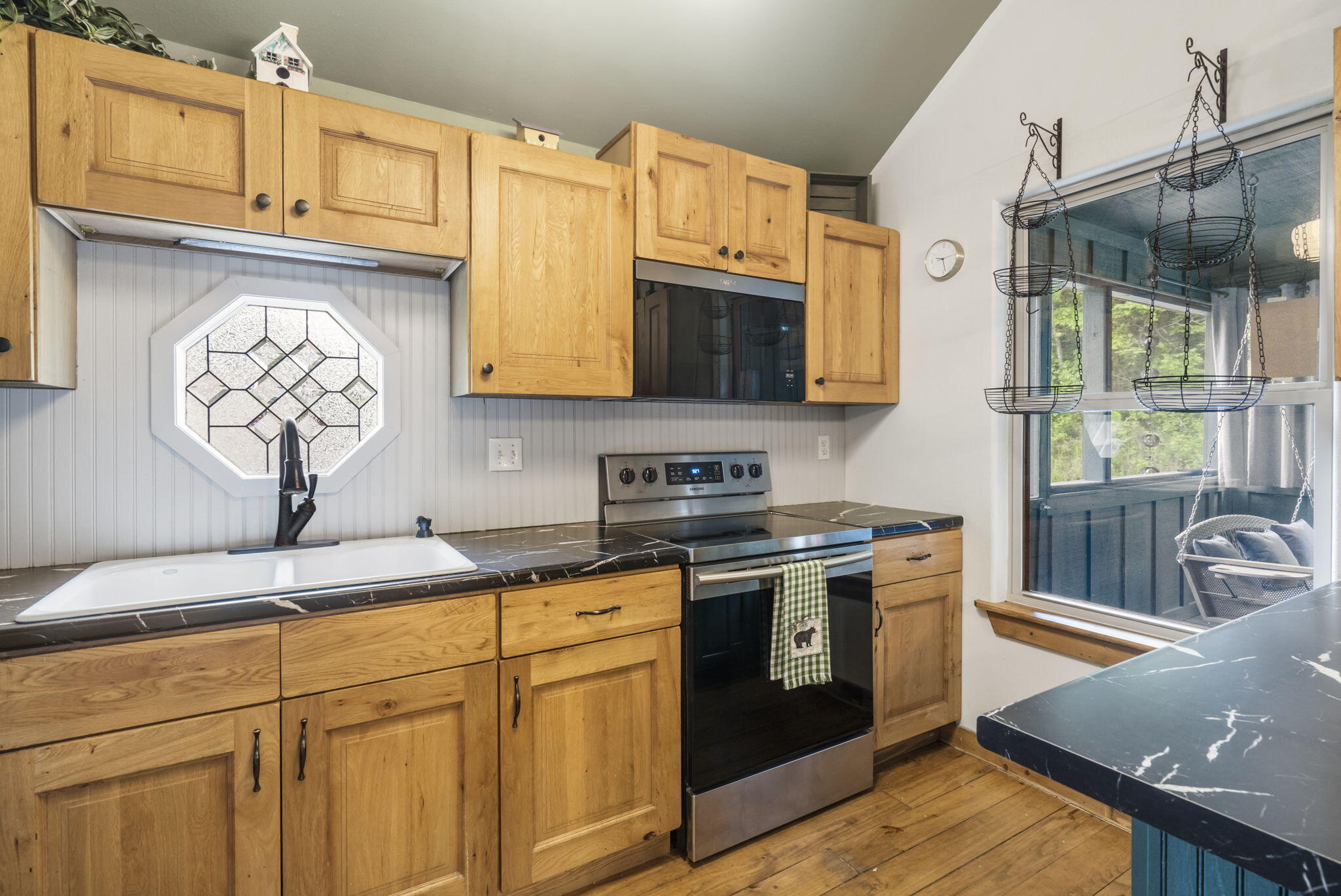 1226 Peace In Valley Road Property Photo 5