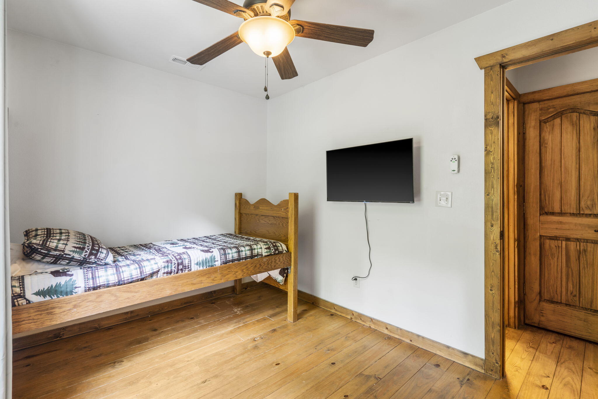 1226 Peace In Valley Road Property Photo 21