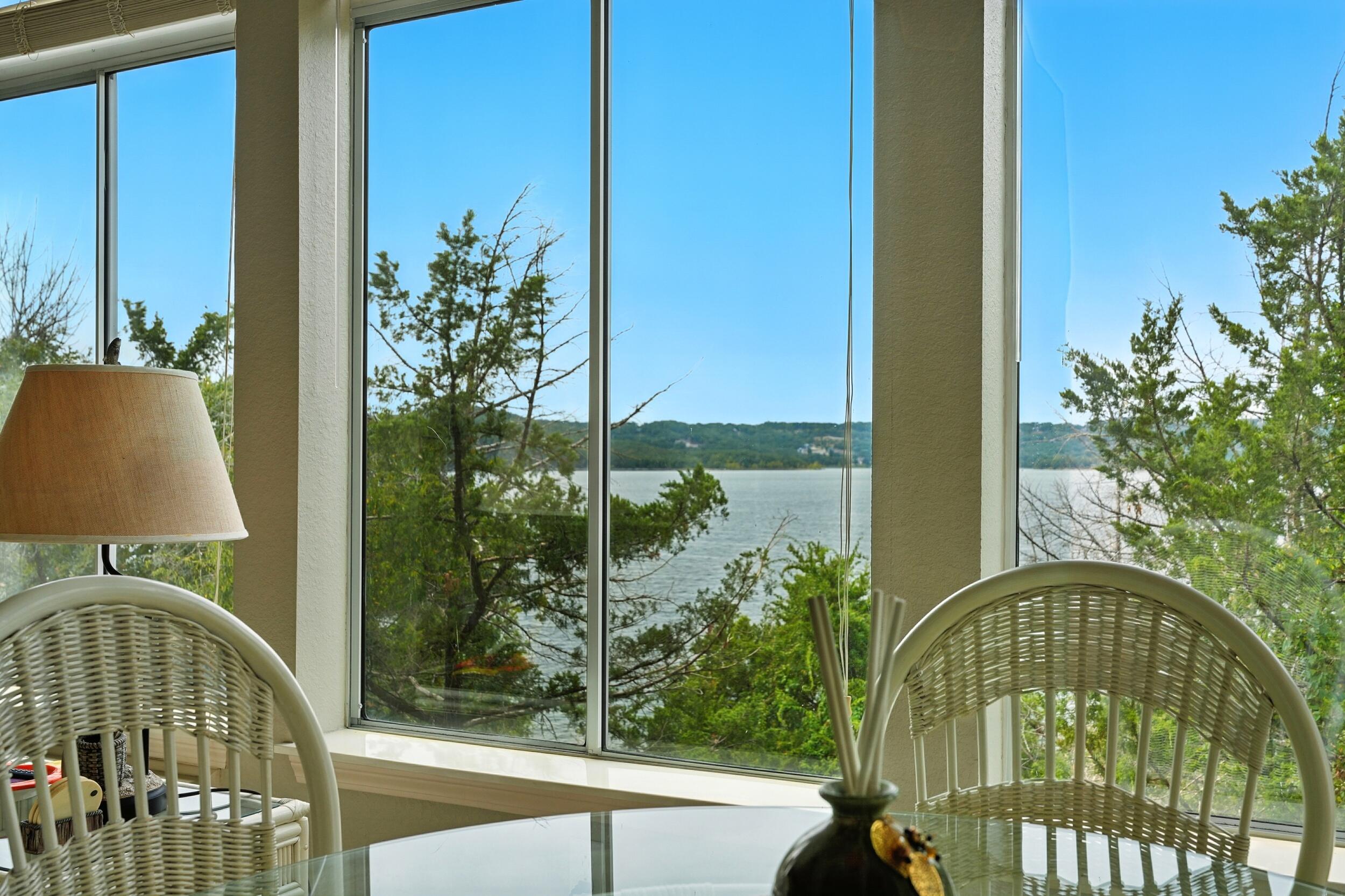 680 Emerald Pointe Drive Property Photo 1