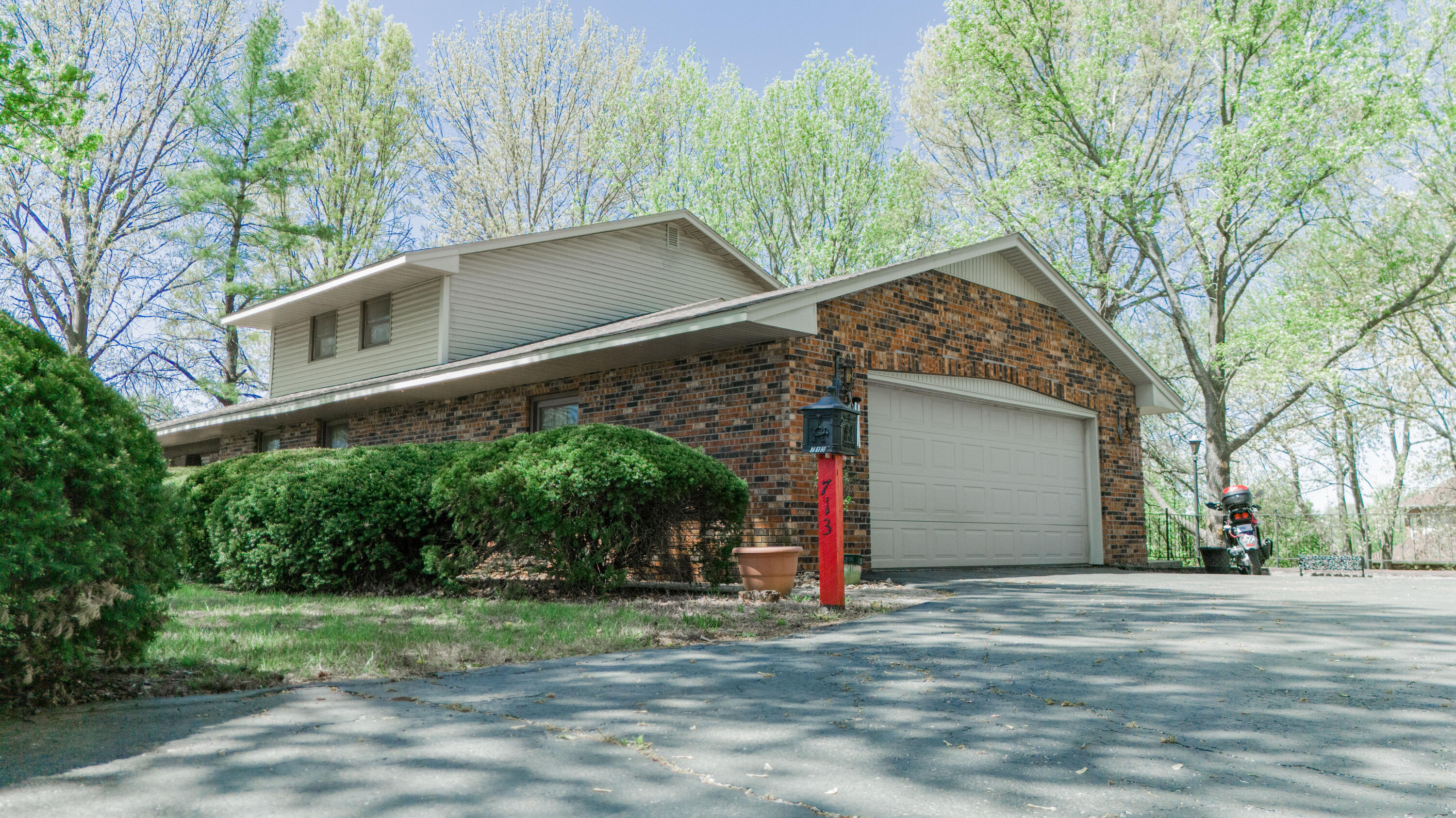 713 Highway J Property Photo 41