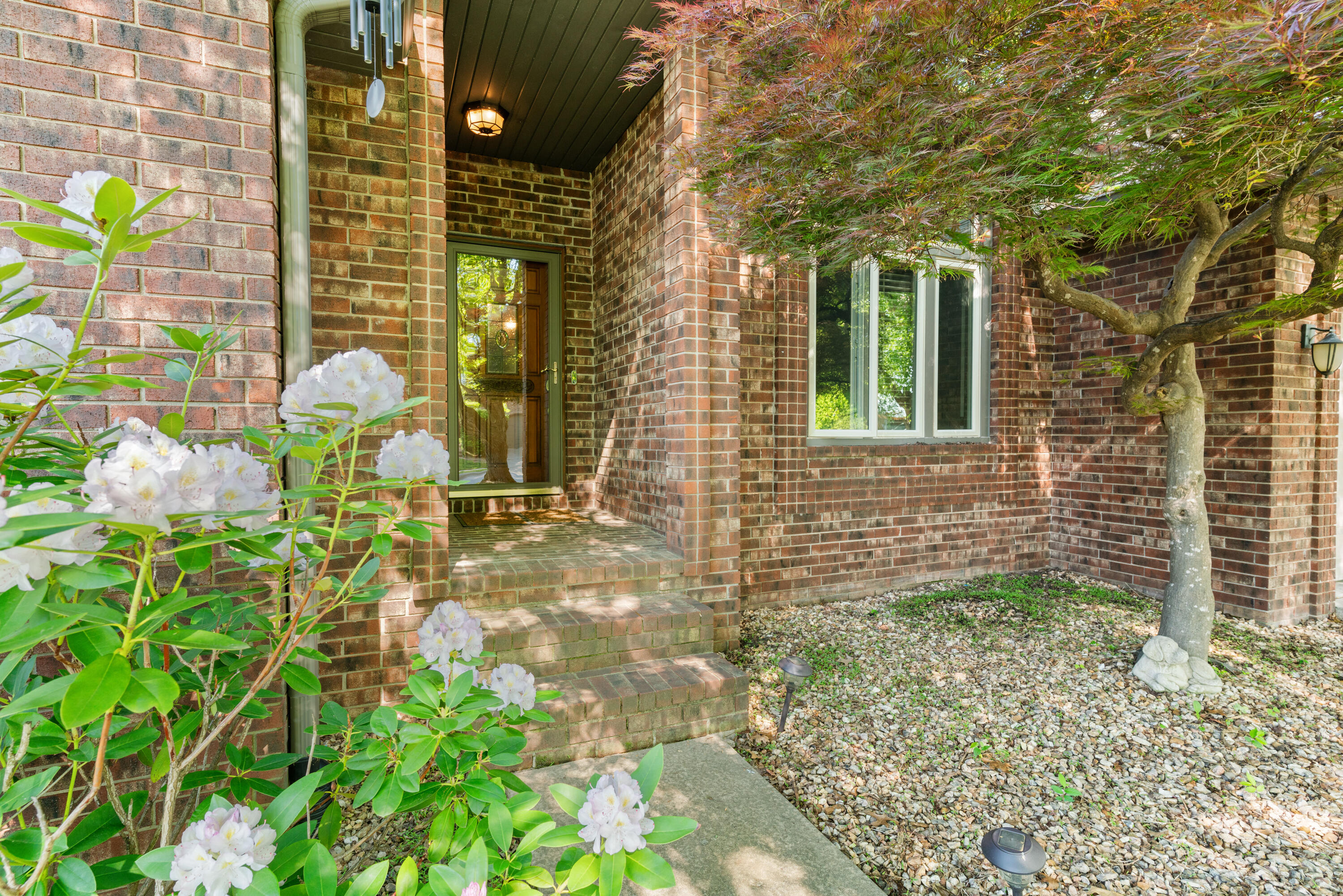4823 South Buckingham Lane Property Photo 6