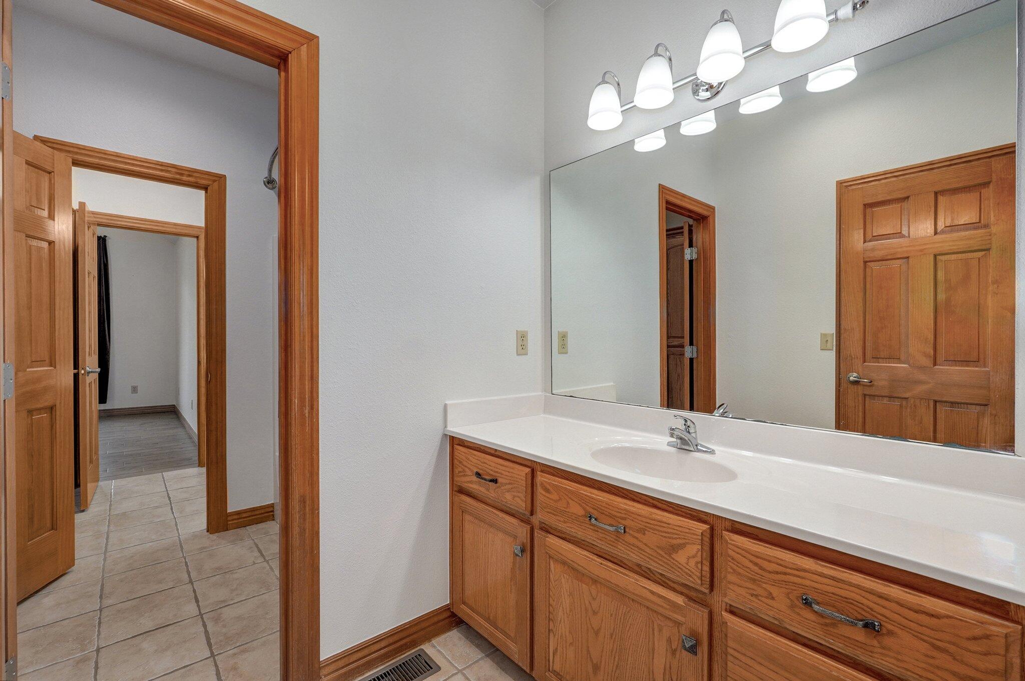 3737 Smyrna Road Property Photo 27