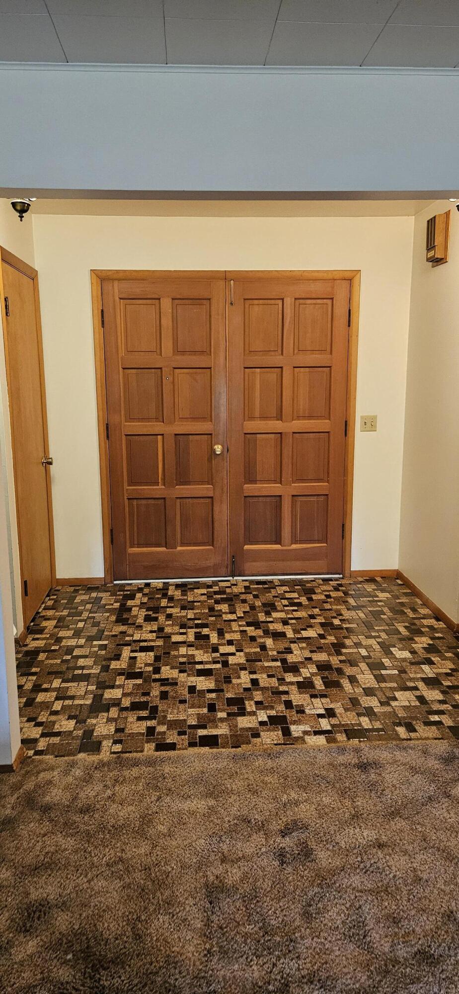 251 Rays Road Property Photo 9