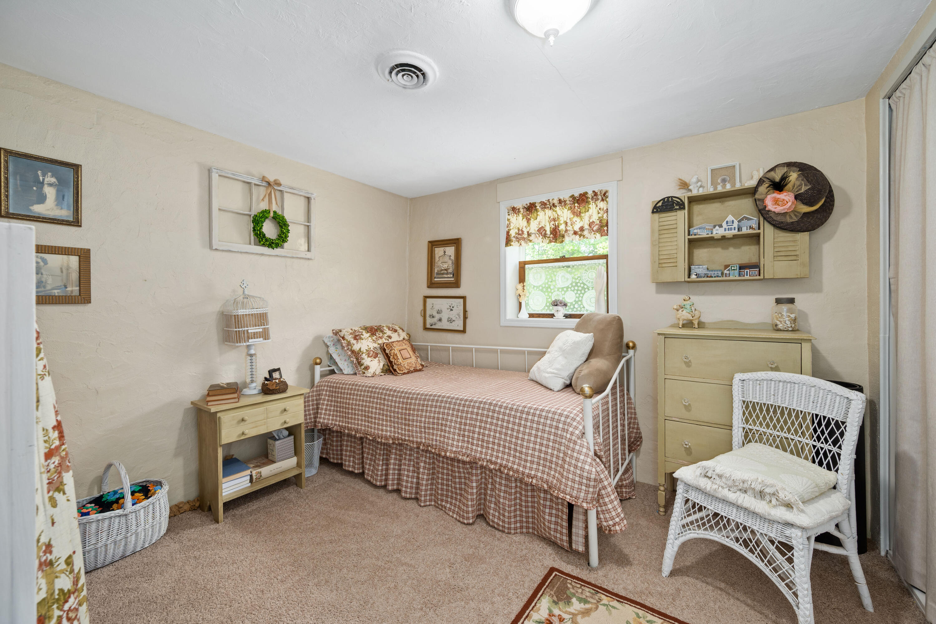 4293 Farm Road 1020 Property Photo 16
