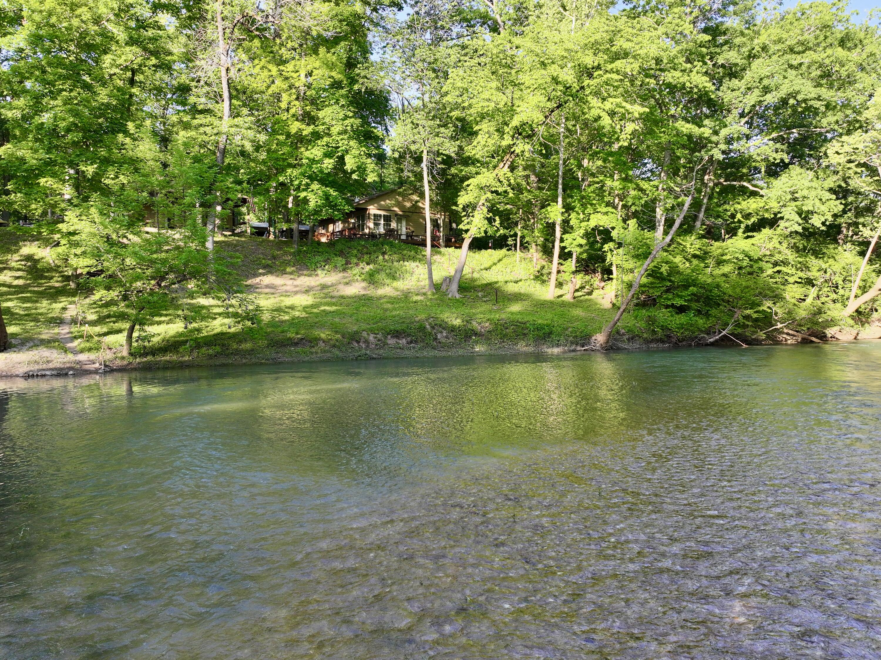 1424 Brown Road Property Photo 6