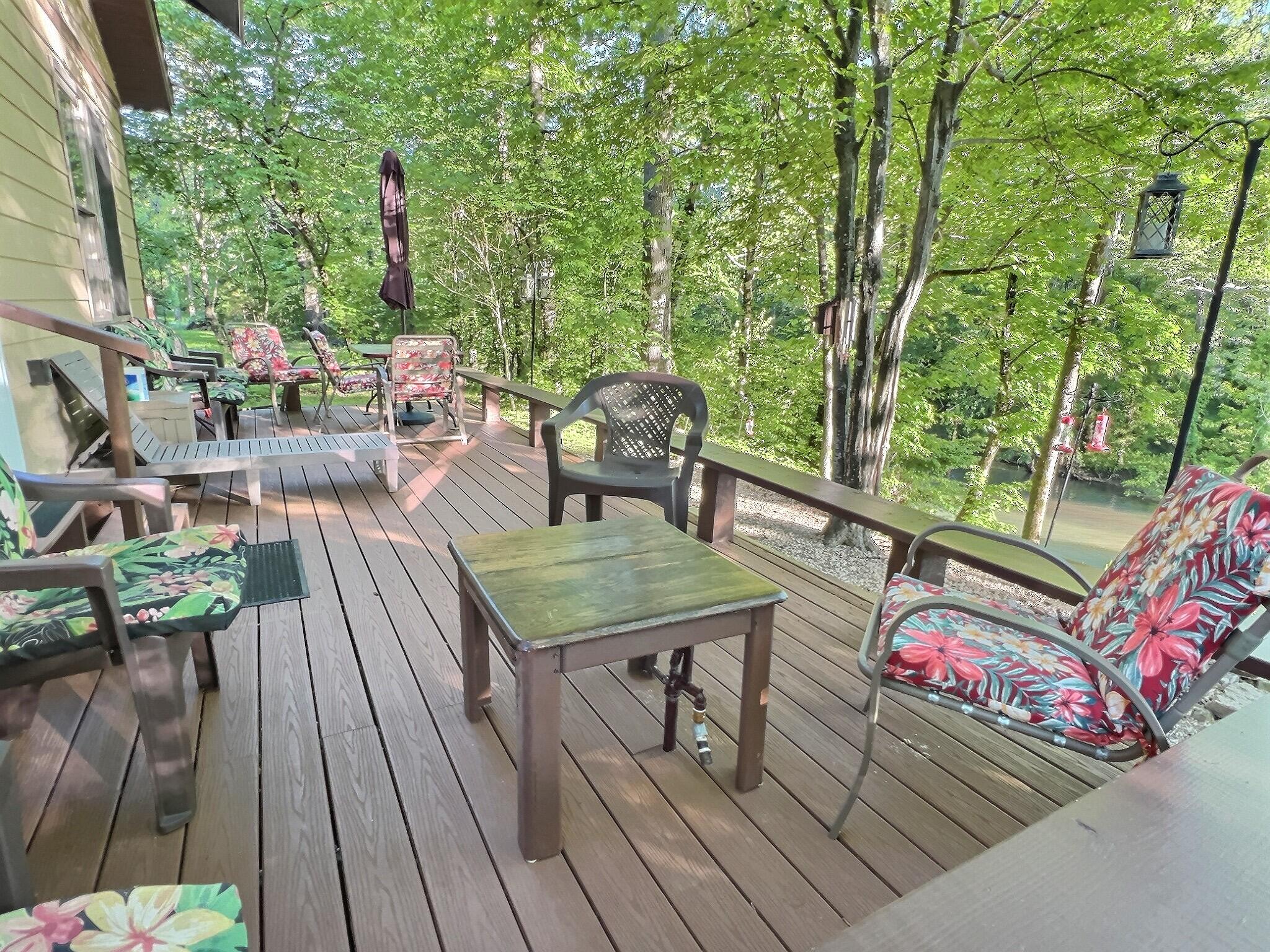 1424 Brown Road Property Photo 9