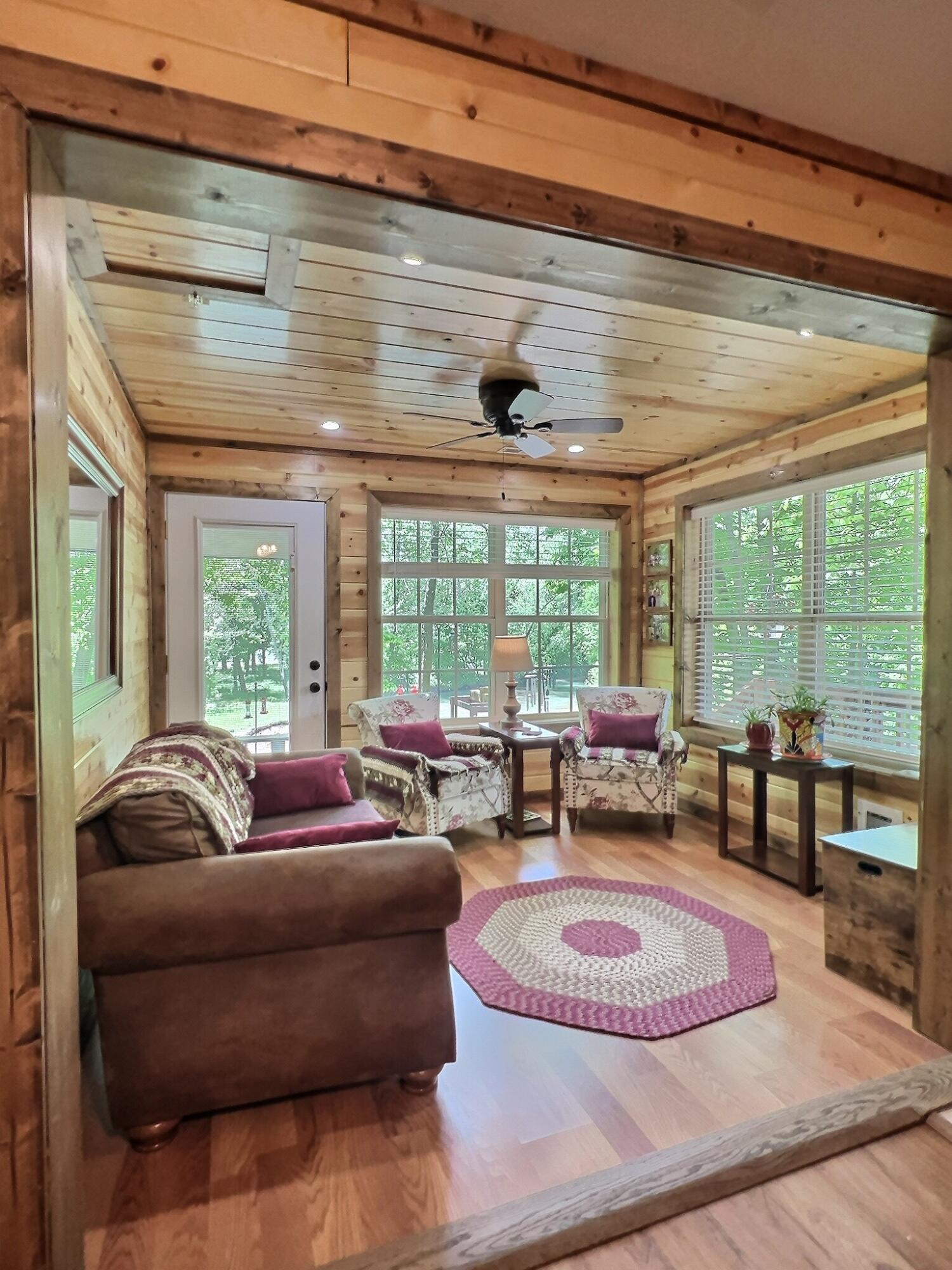 1424 Brown Road Property Photo 14