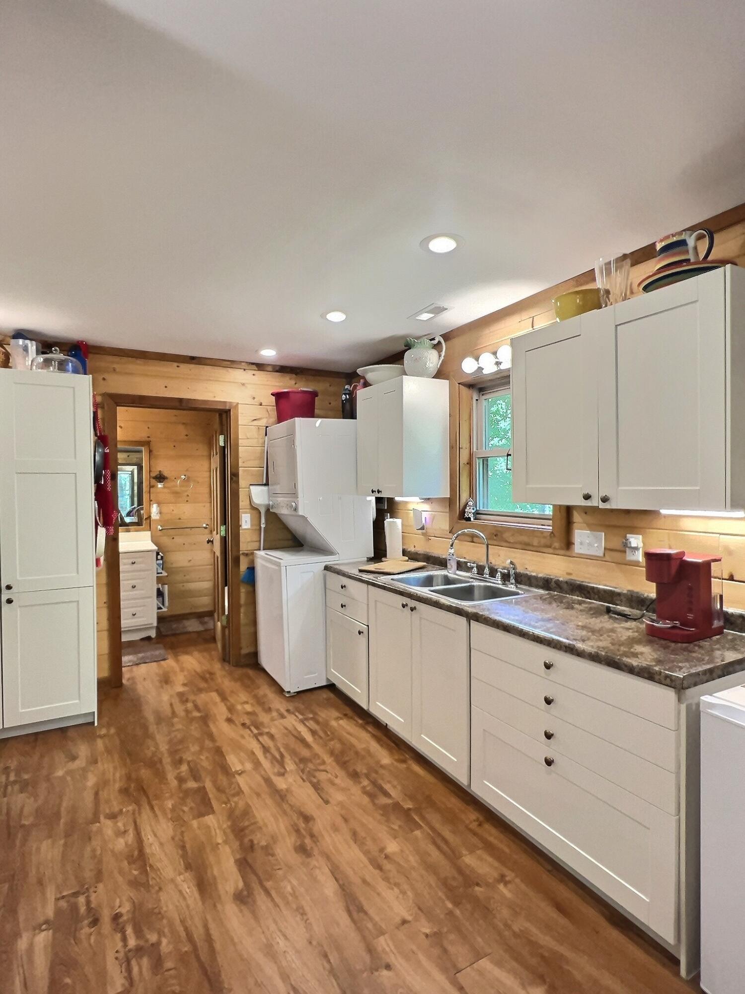 1424 Brown Road Property Photo 17