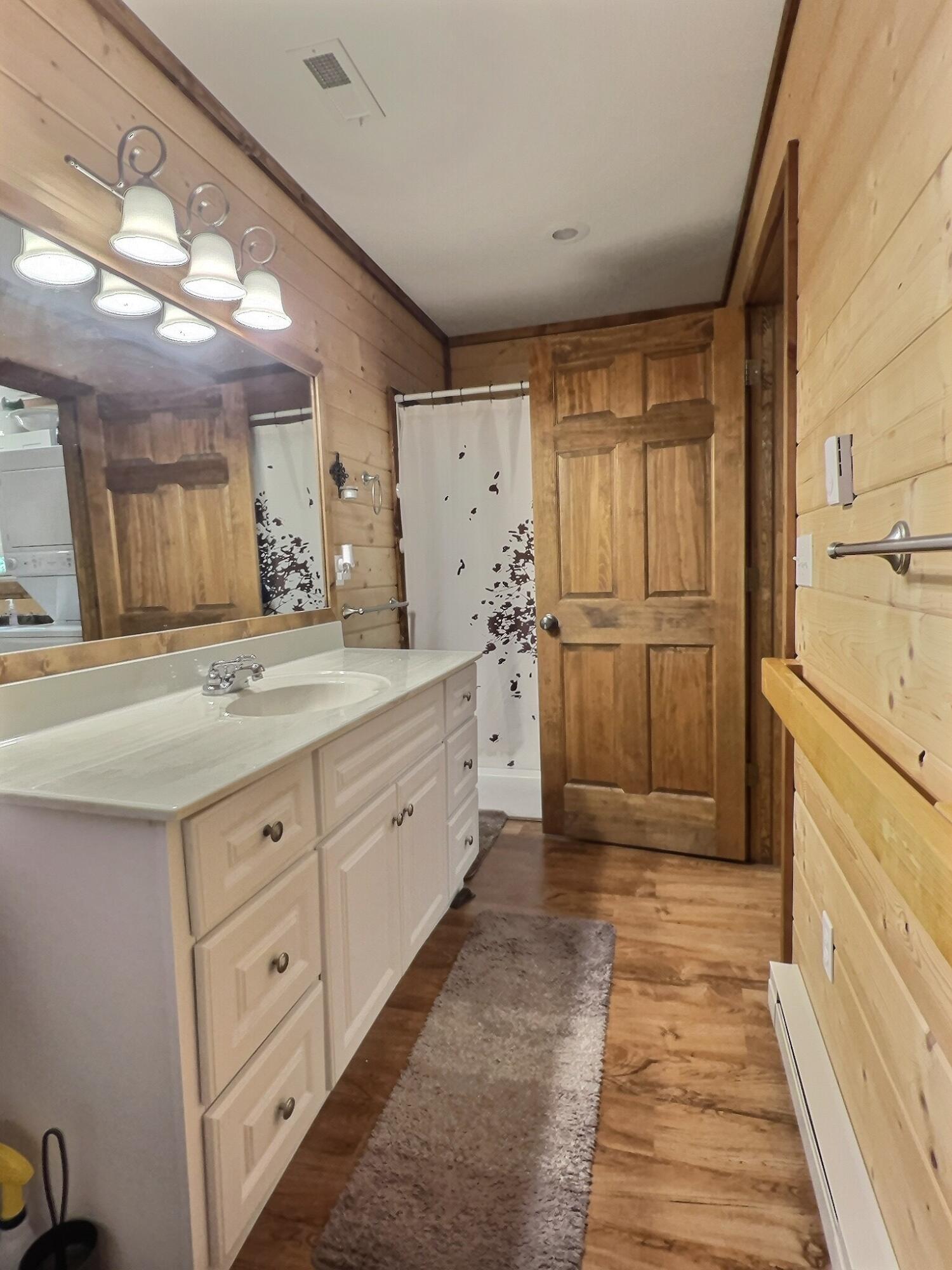 1424 Brown Road Property Photo 23