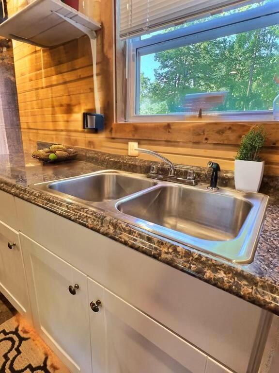 1424 Brown Road Property Photo 38