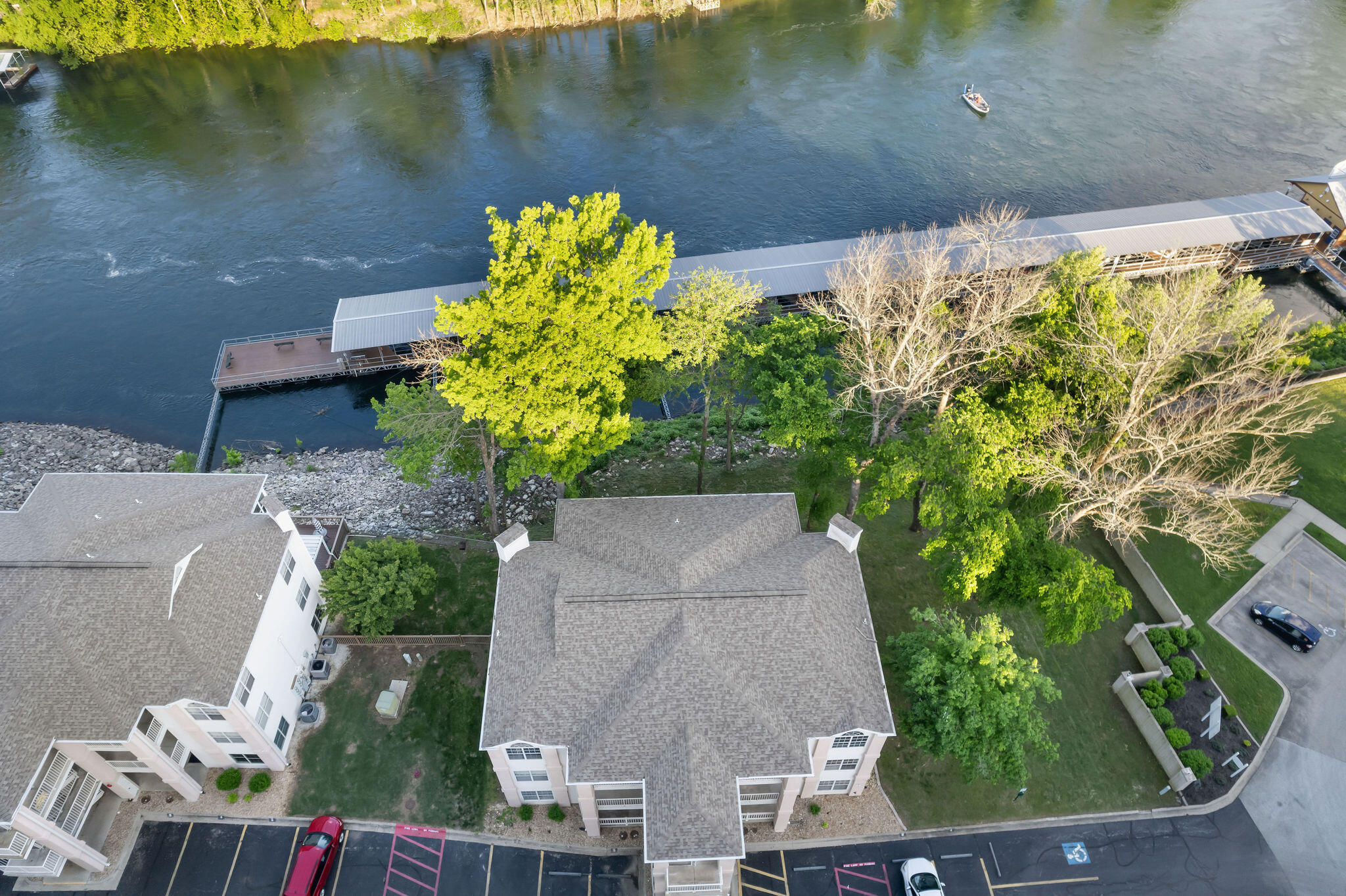 77 Anglers Pointe Property Photo 5