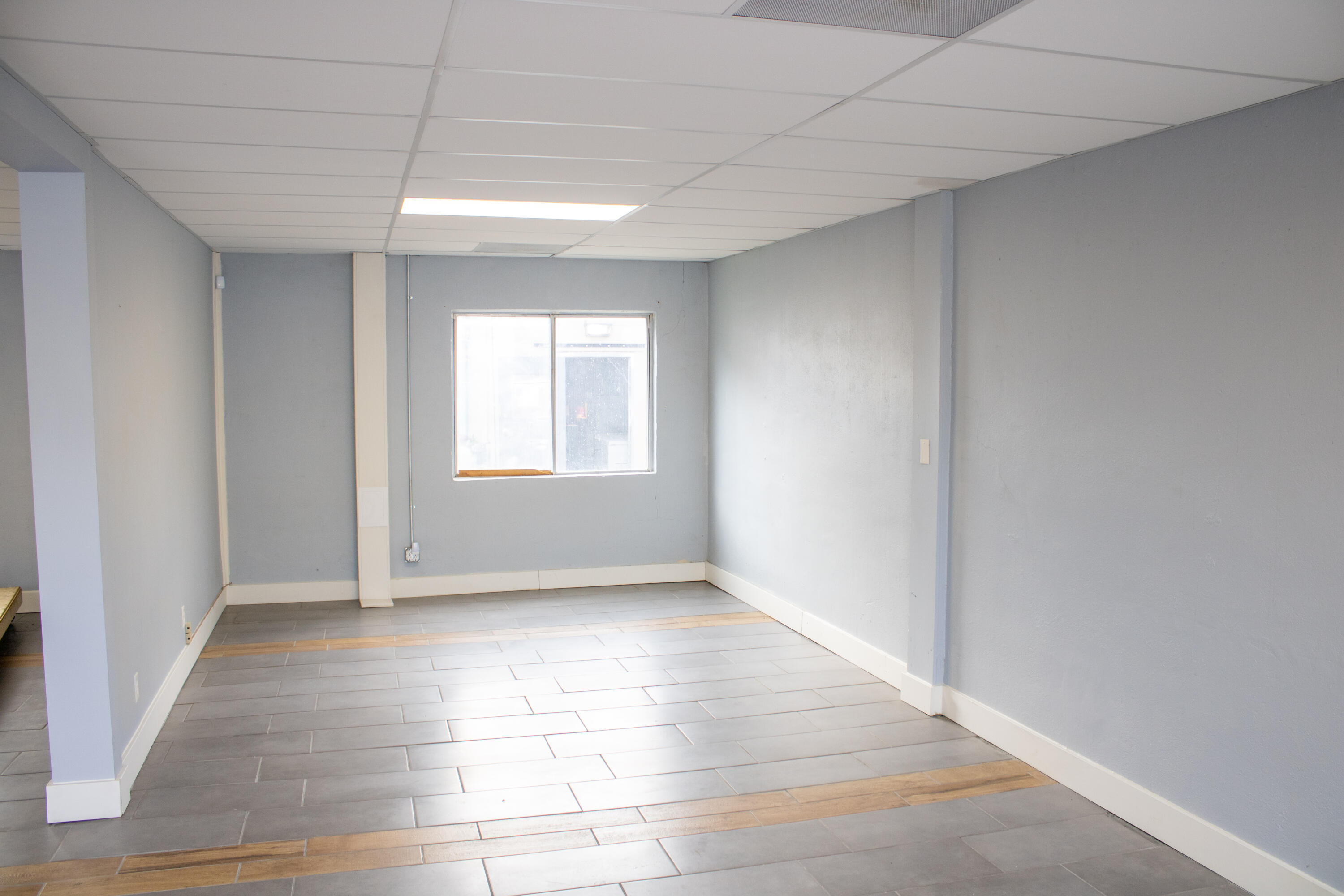 211 South Marshall Street Property Photo 14