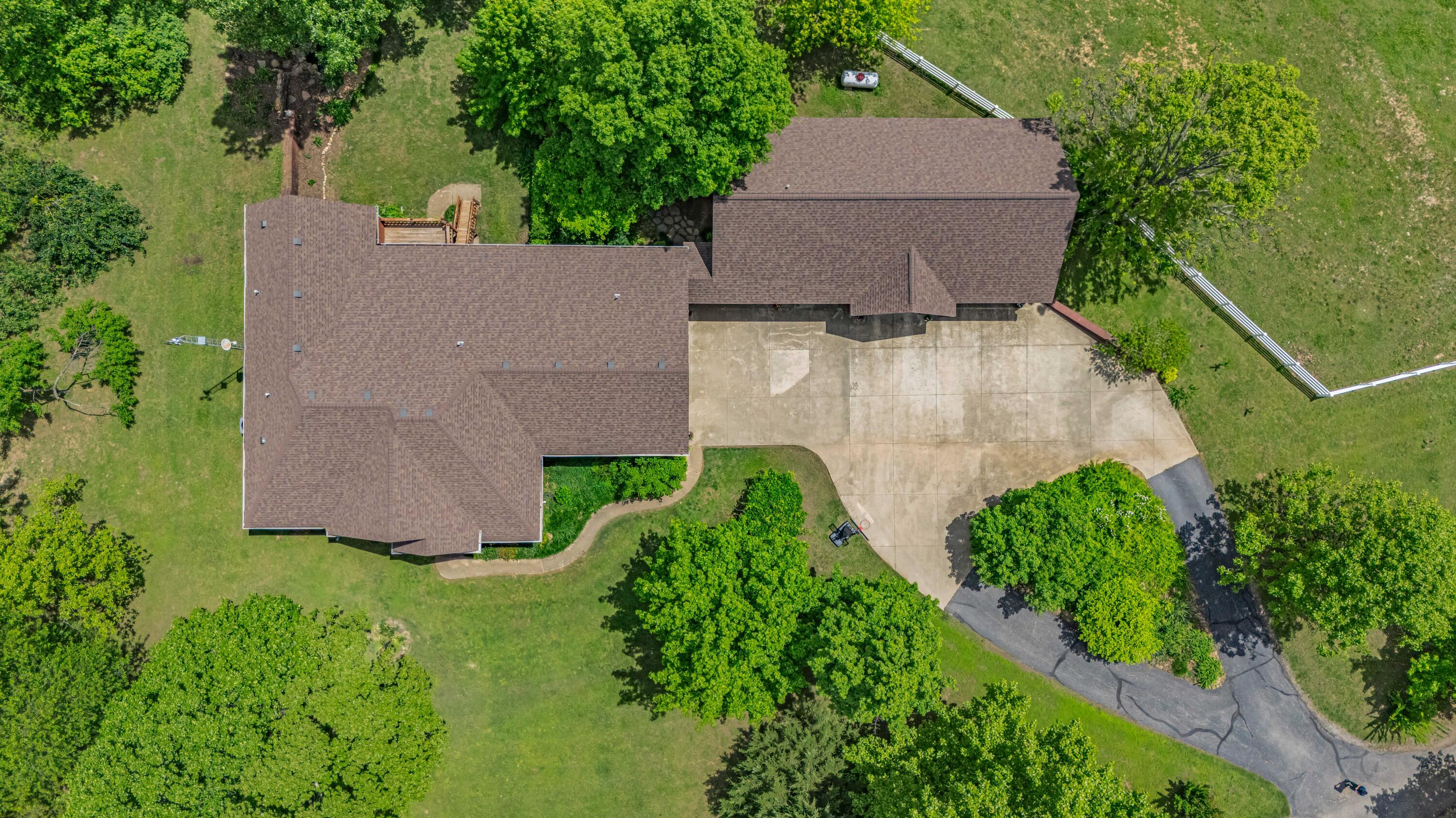 8980 Private Road 9689 Property Photo 6