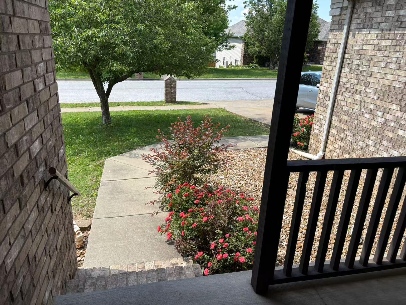 719 Silver Streak Road Property Photo 4