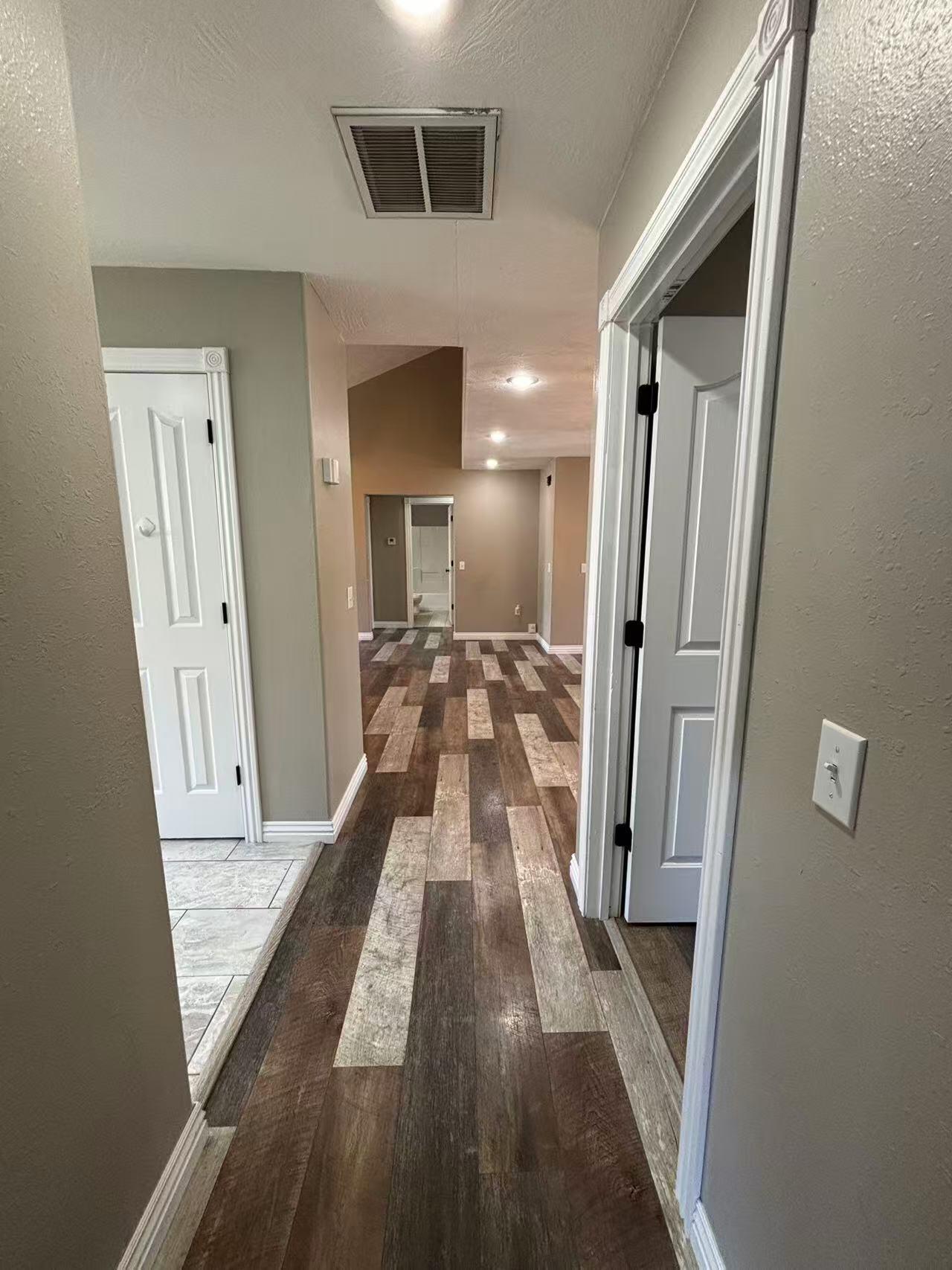 719 Silver Streak Road Property Photo 12