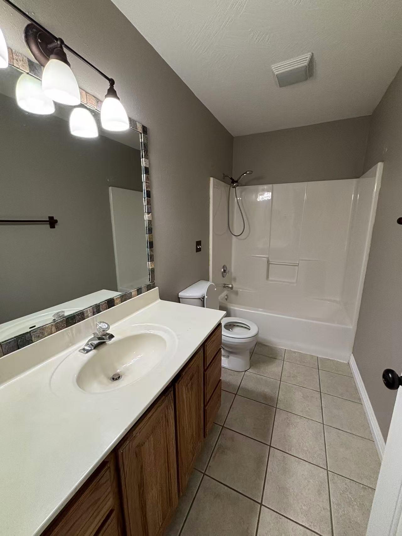 719 Silver Streak Road Property Photo 19