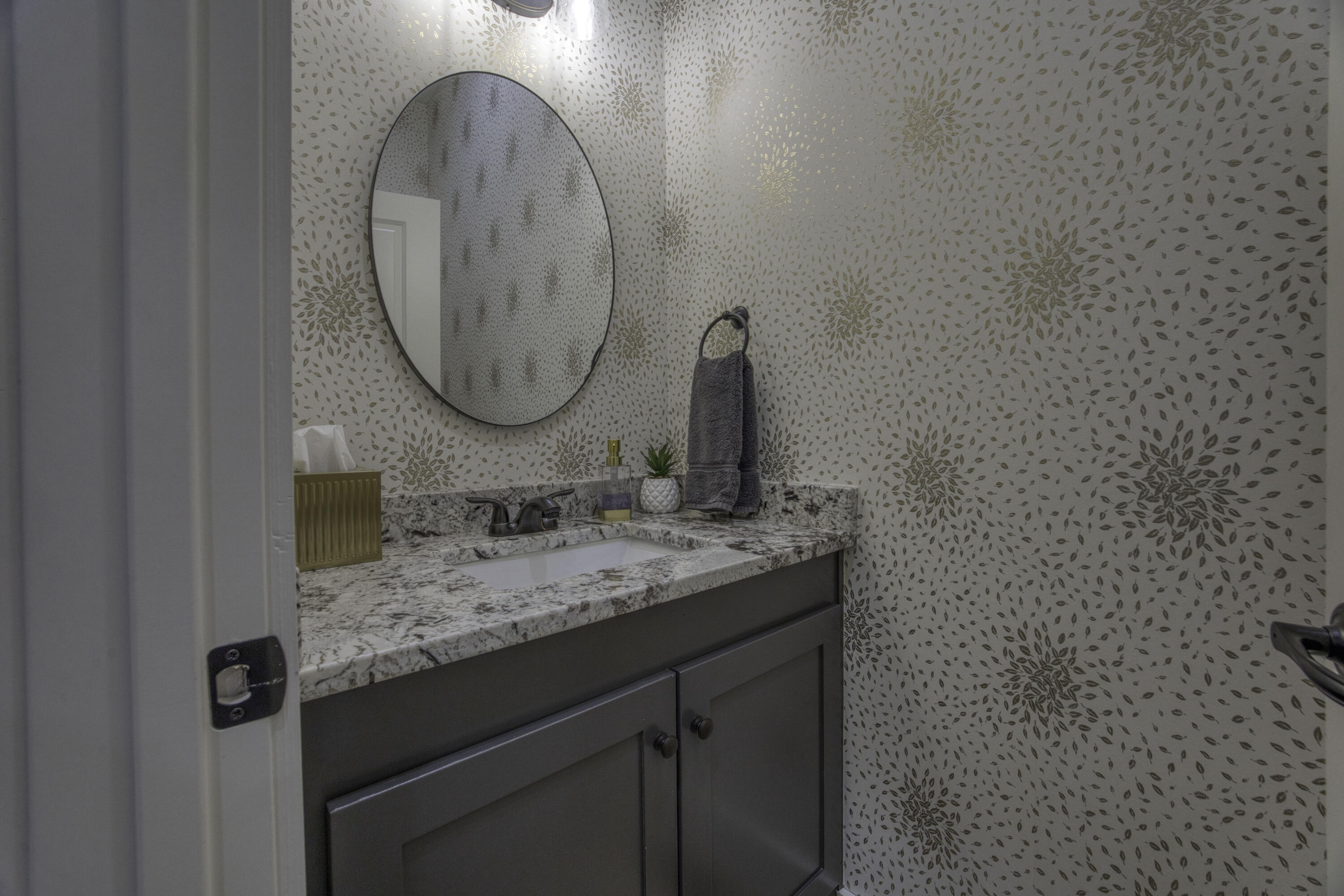 6027 South Kings Avenue Property Photo 21