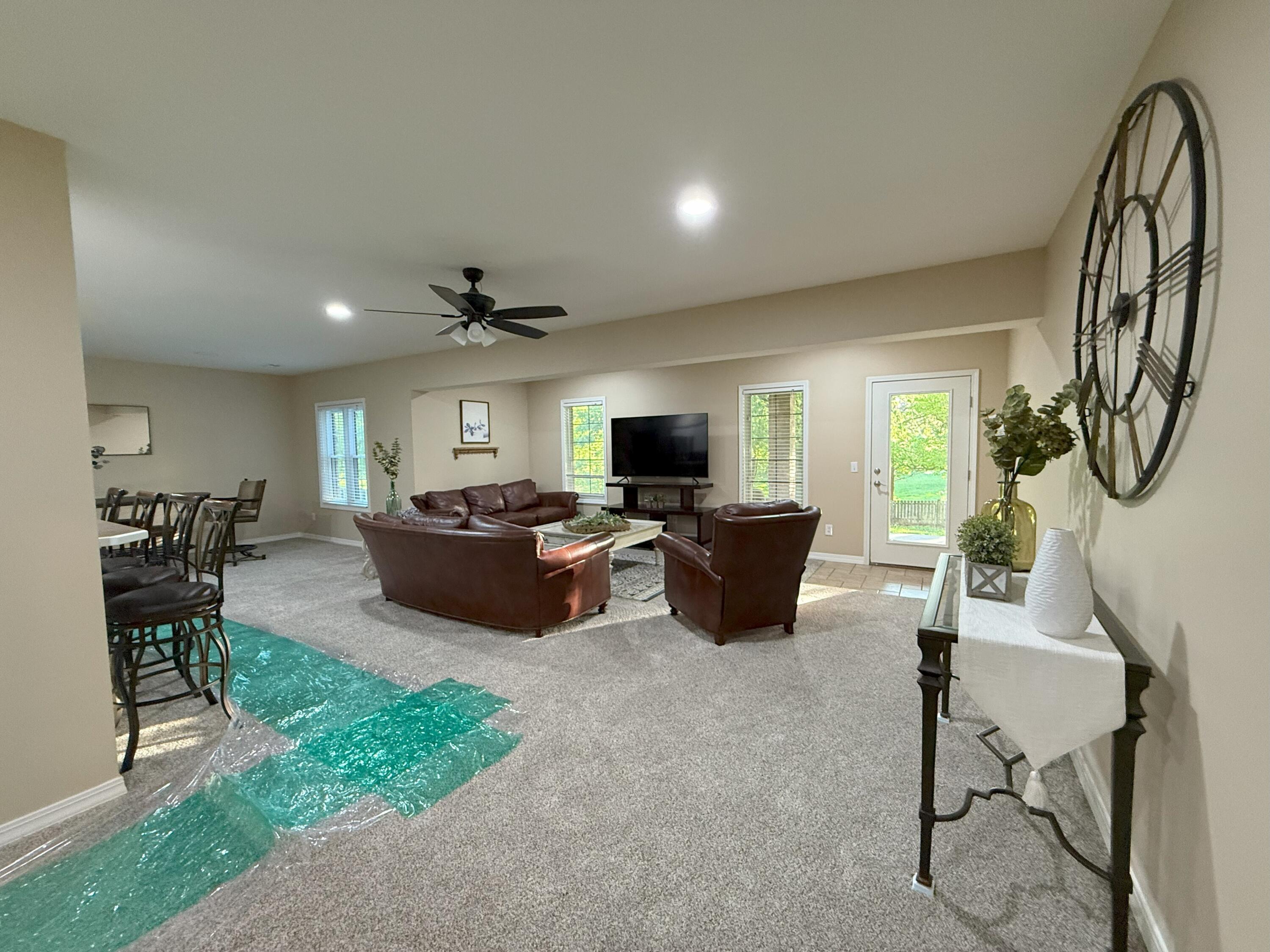 623 South Garden Way Property Photo 24