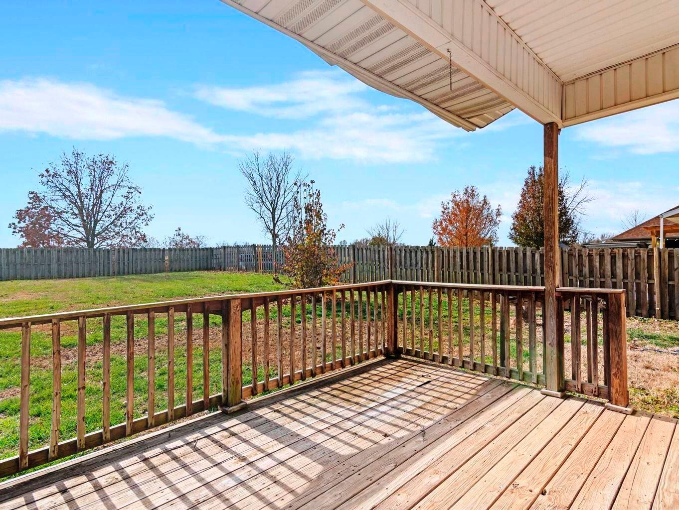 1602 East Fairwind Property Photo 15