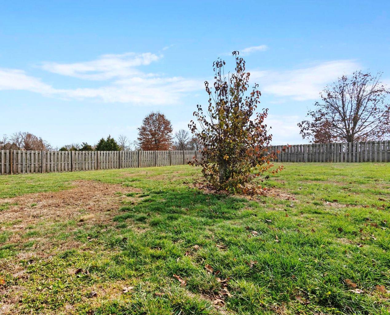 1602 East Fairwind Property Photo 16