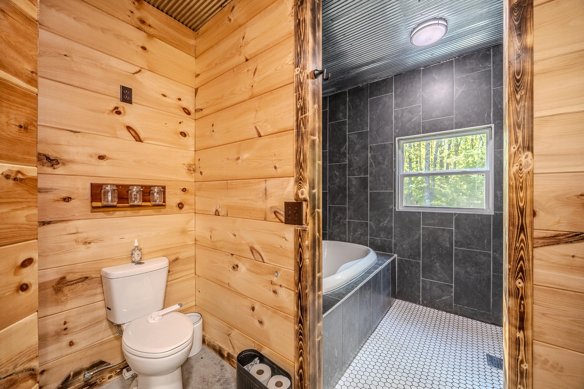 9049 Timber Drive Property Photo 28