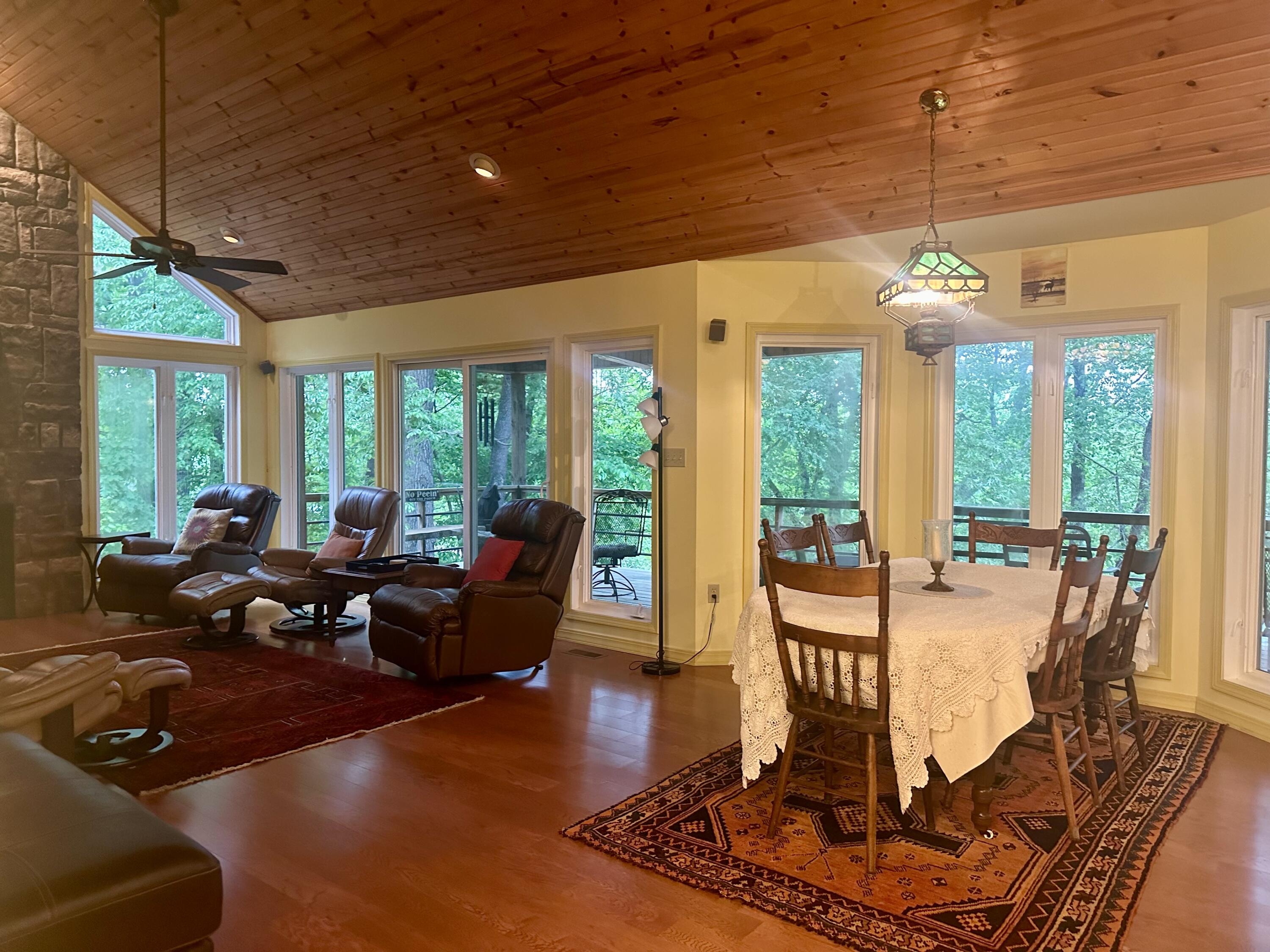 136 Riverview Drive Property Photo 8