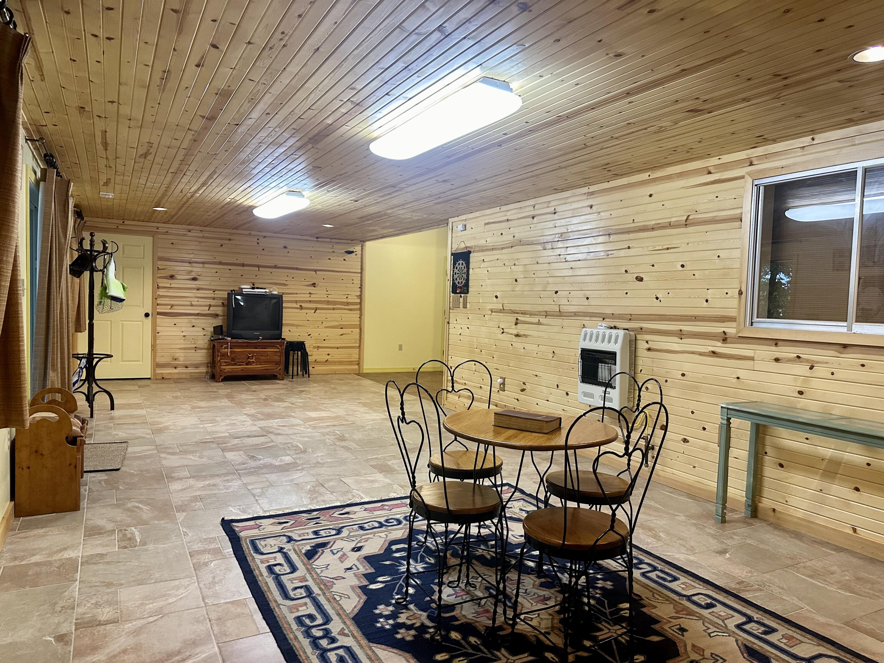 136 Riverview Drive Property Photo 30